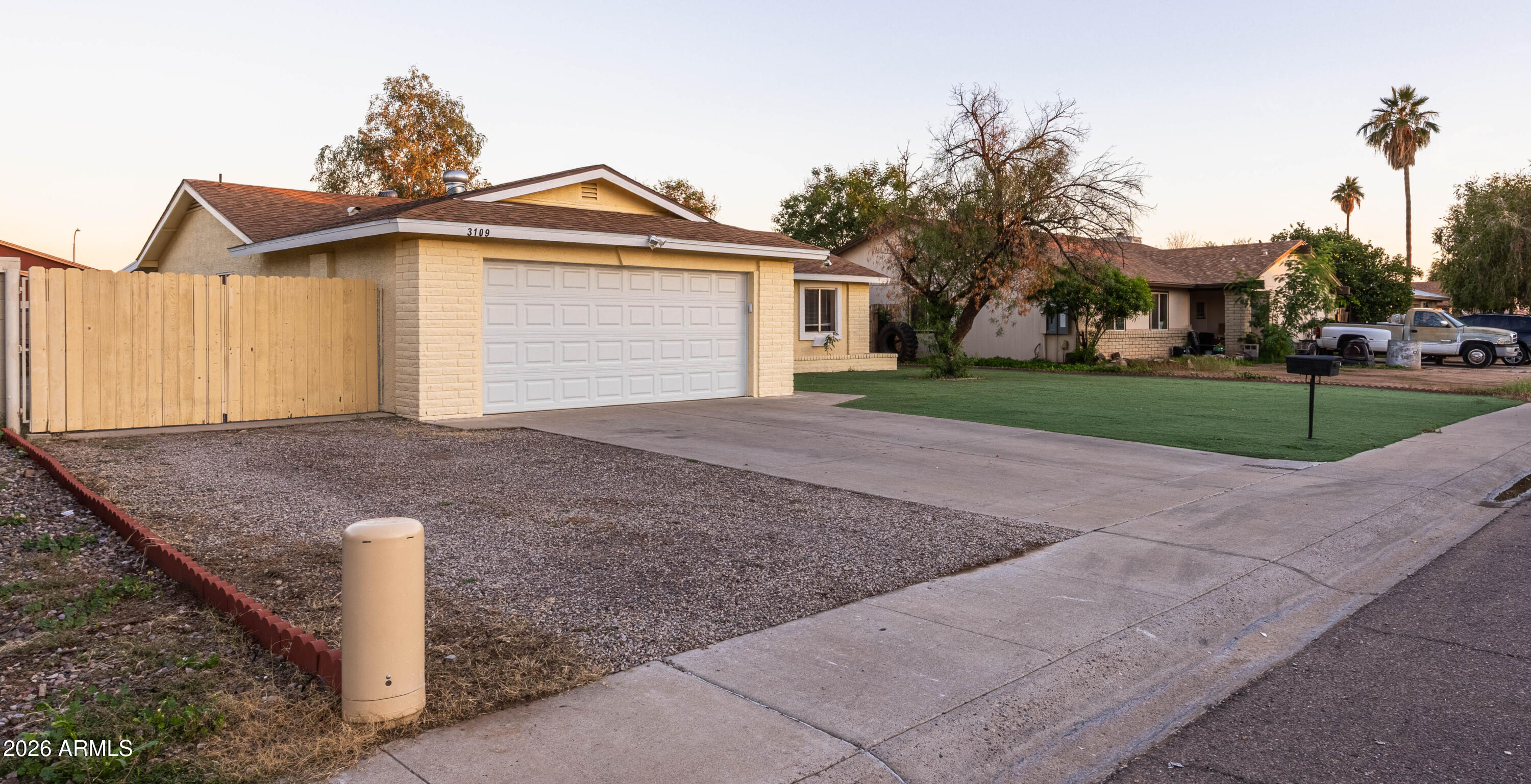 3109 N 89TH Drive