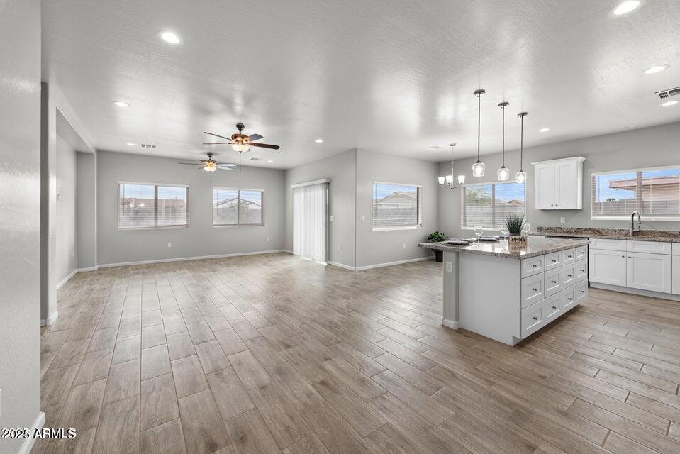 9050 W REVENTON Drive