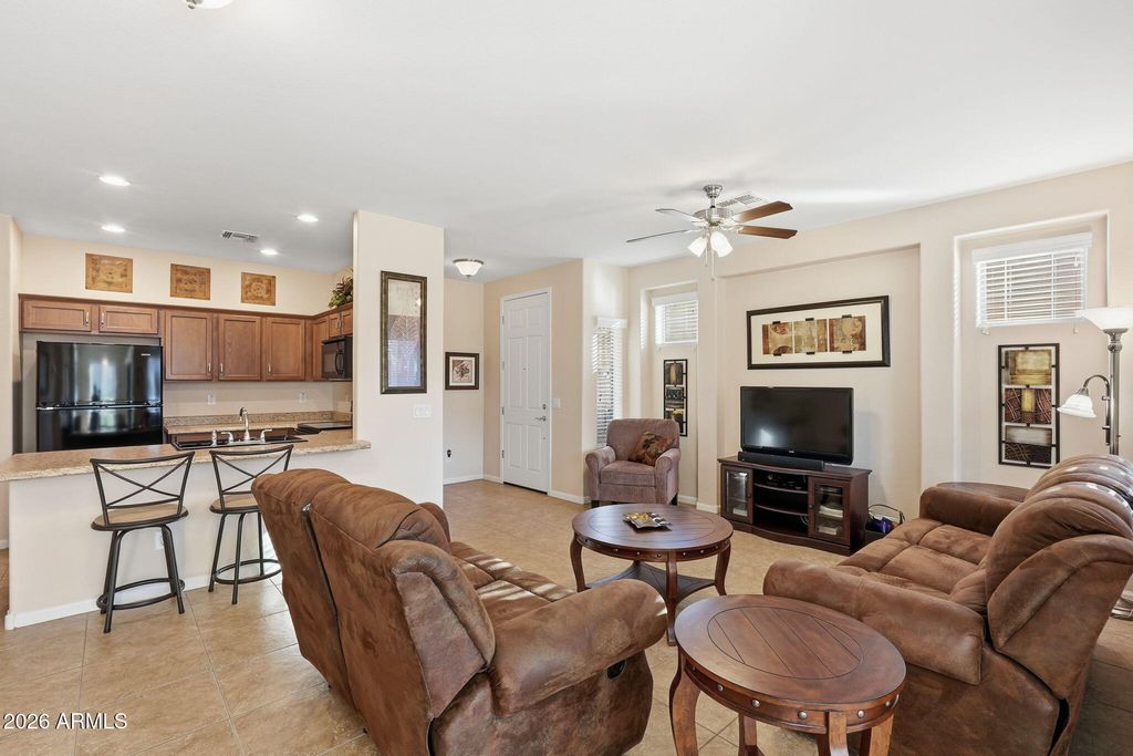 Photo of 1547 E Melrose Drive, Casa Grande, AZ 85122 (MLS # 6971935)