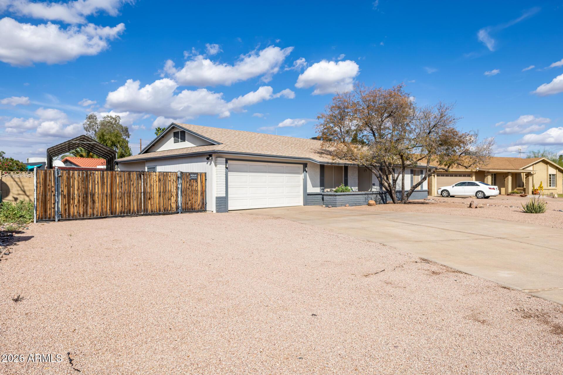 1340 E Garnet Circle