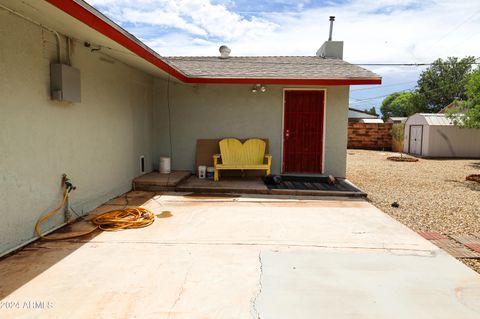 A home in Winslow