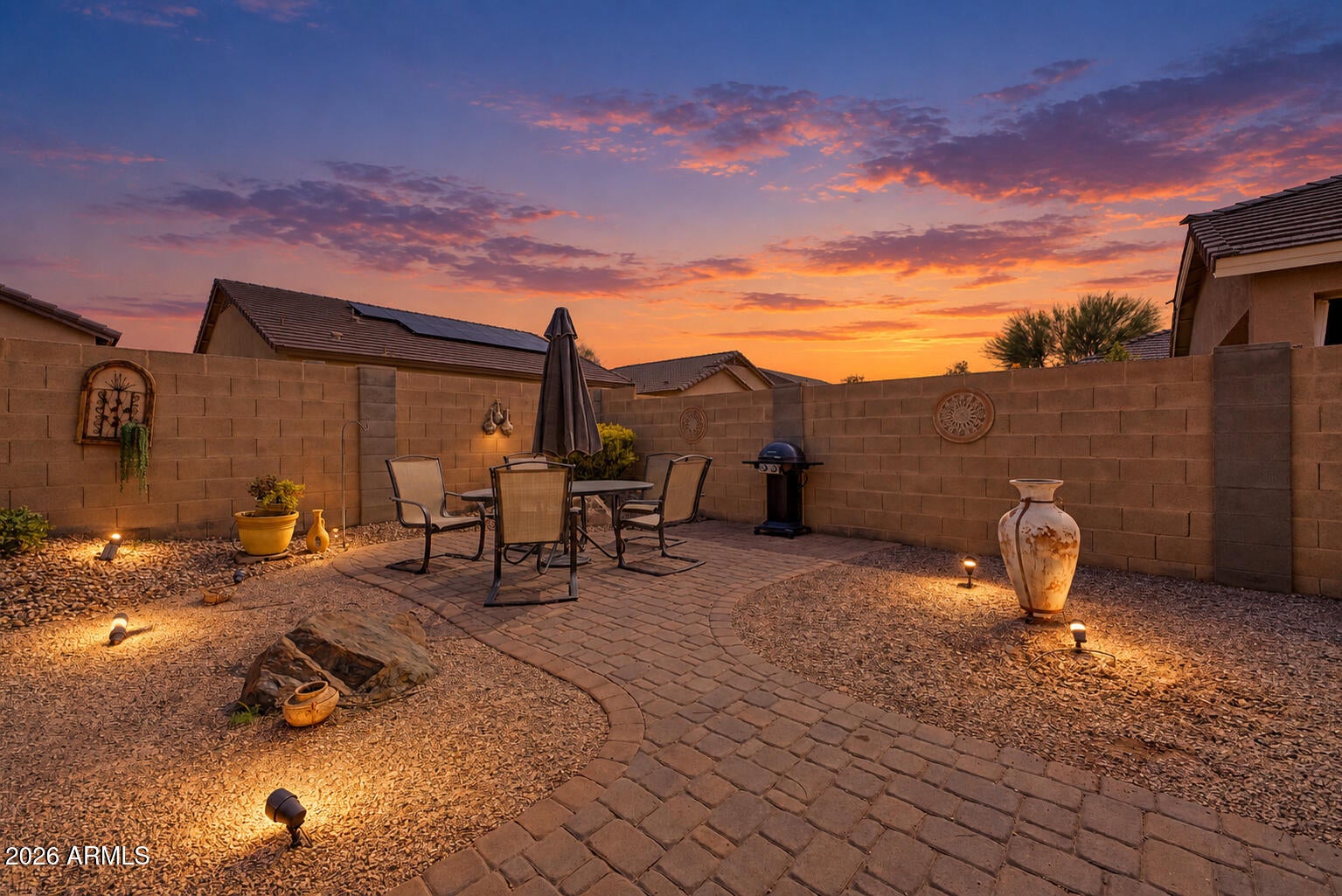 28189 N QUARTZ Drive