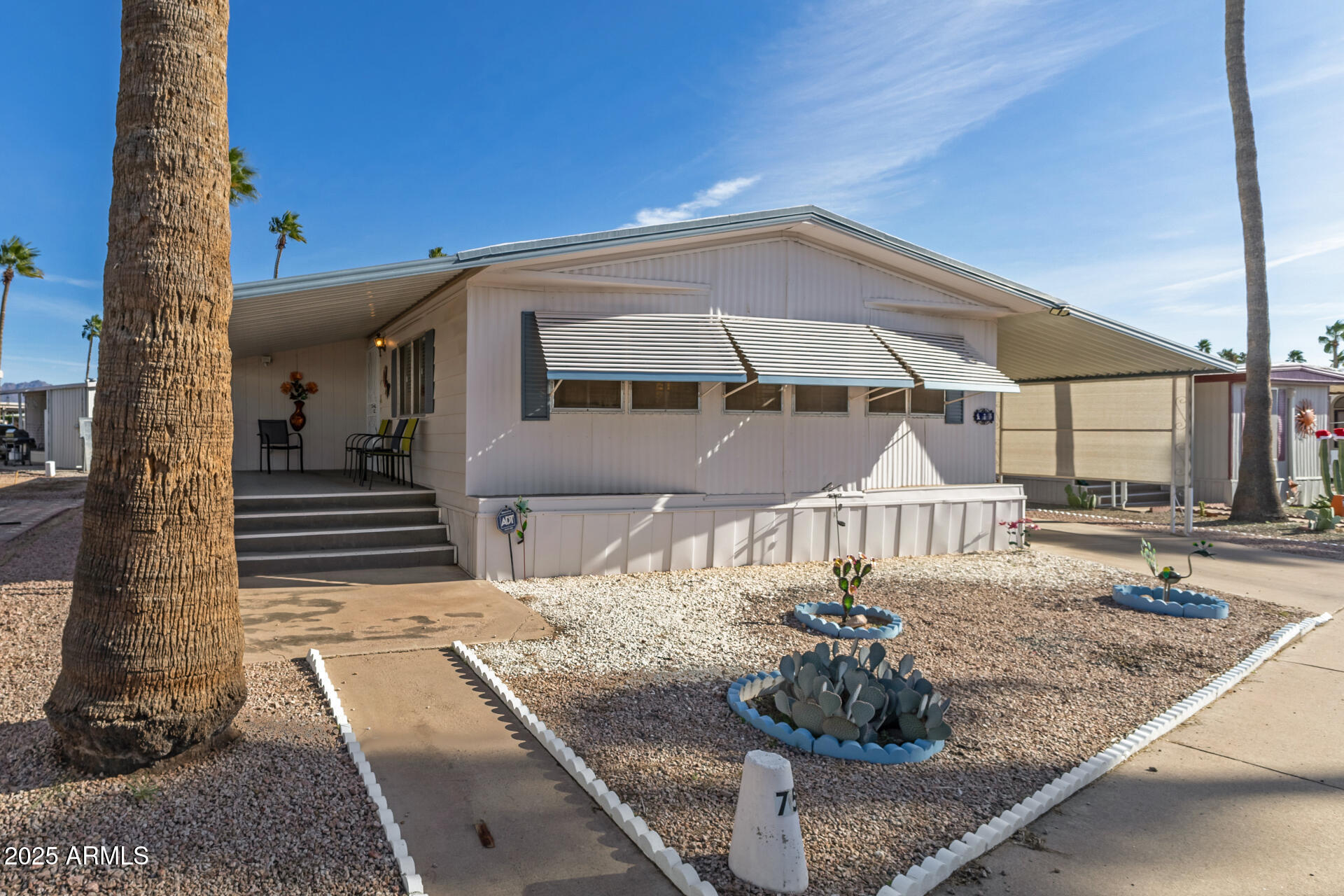 11425 E UNIVERSITY Drive 75