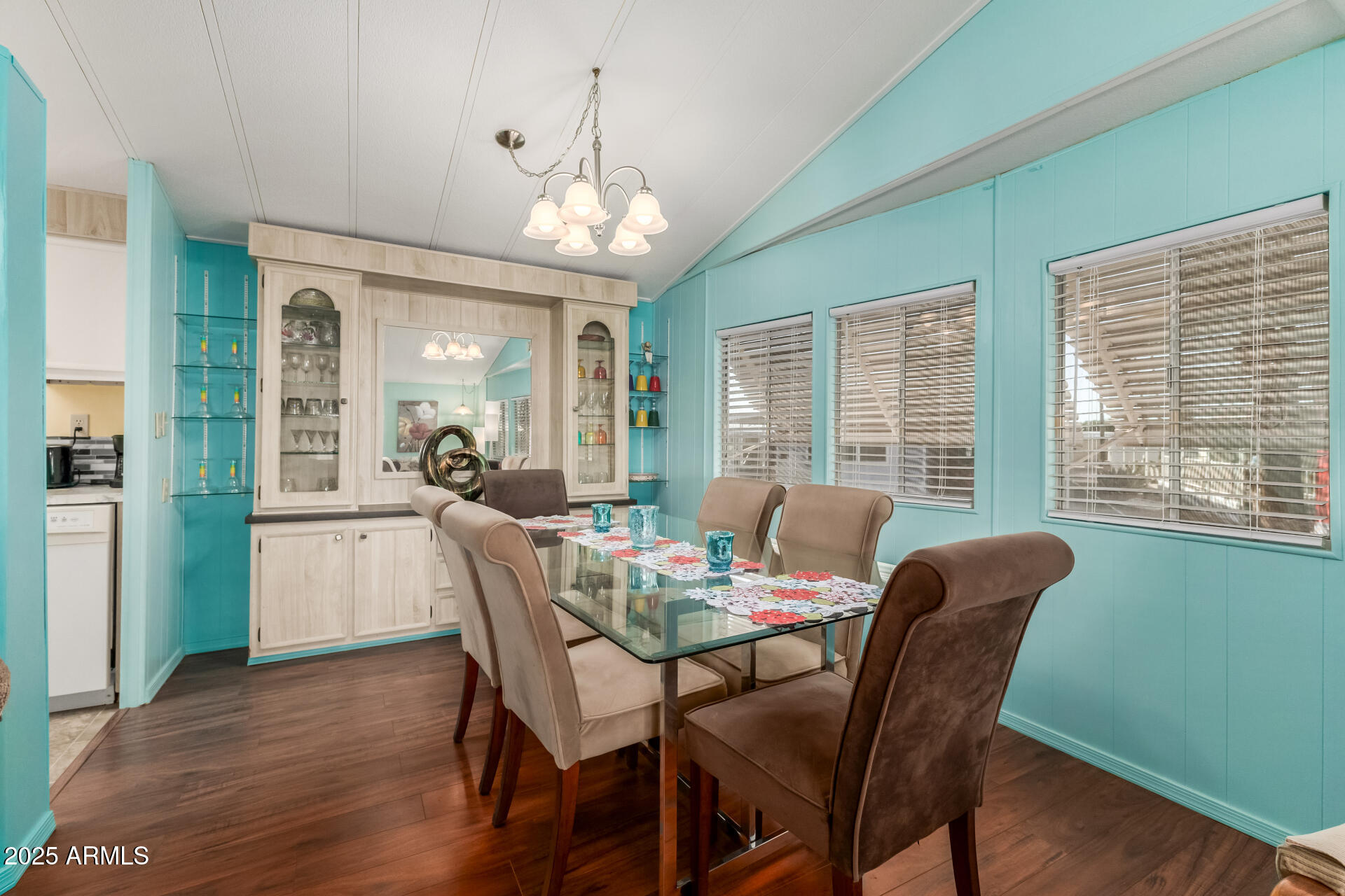 11425 E UNIVERSITY Drive 75