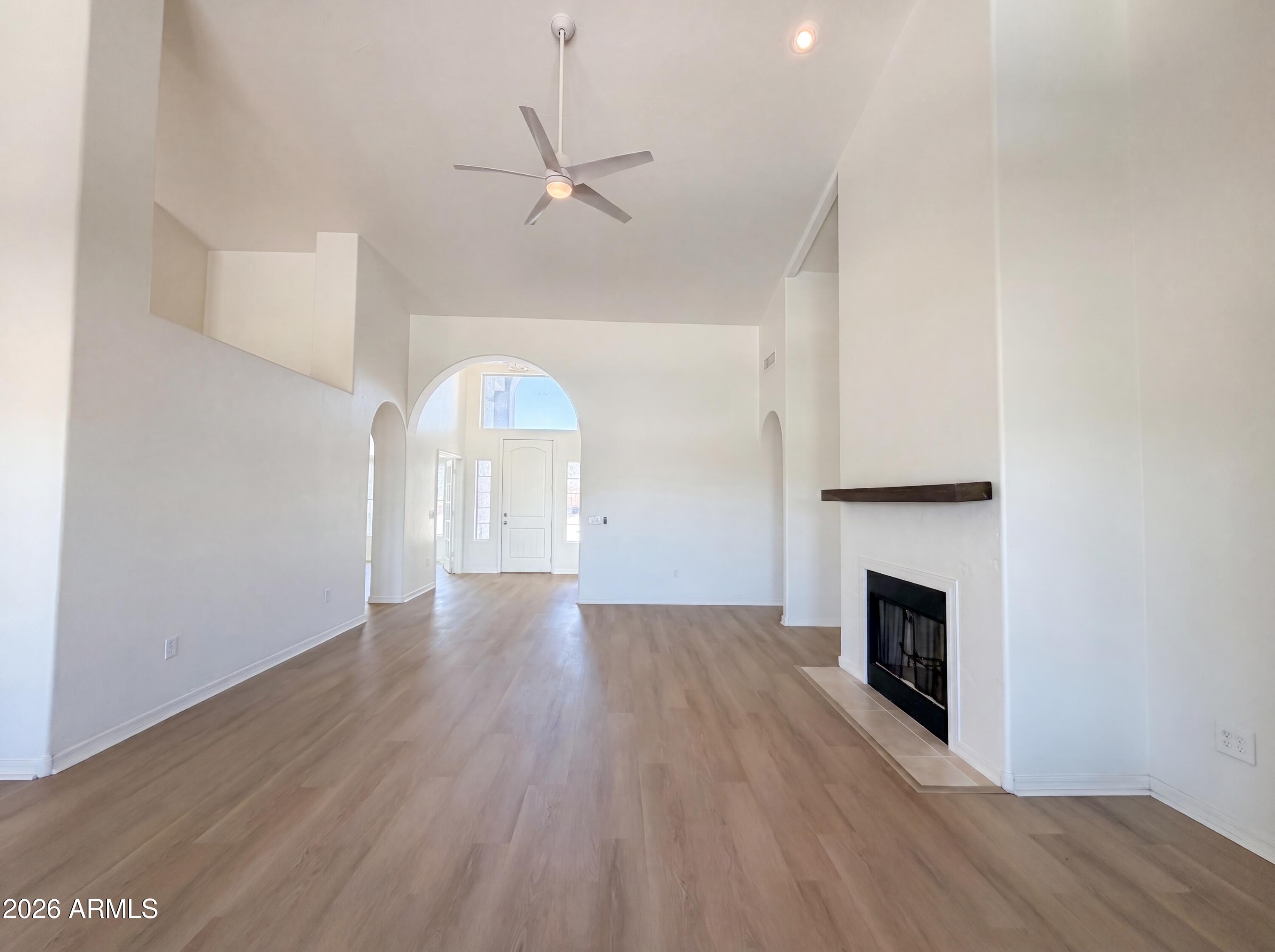 54574 W COYOTE DEN --