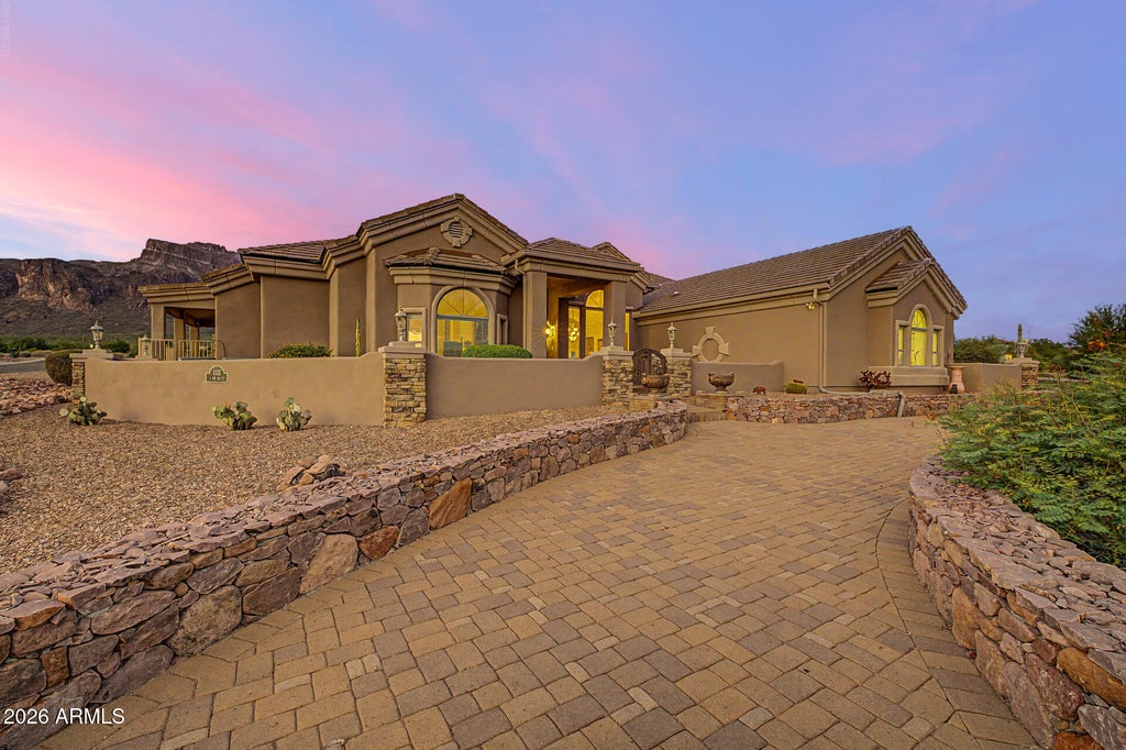 Photo of 1111 S Deer Run Court, Apache Junction, AZ 85119 (MLS # 7080464)