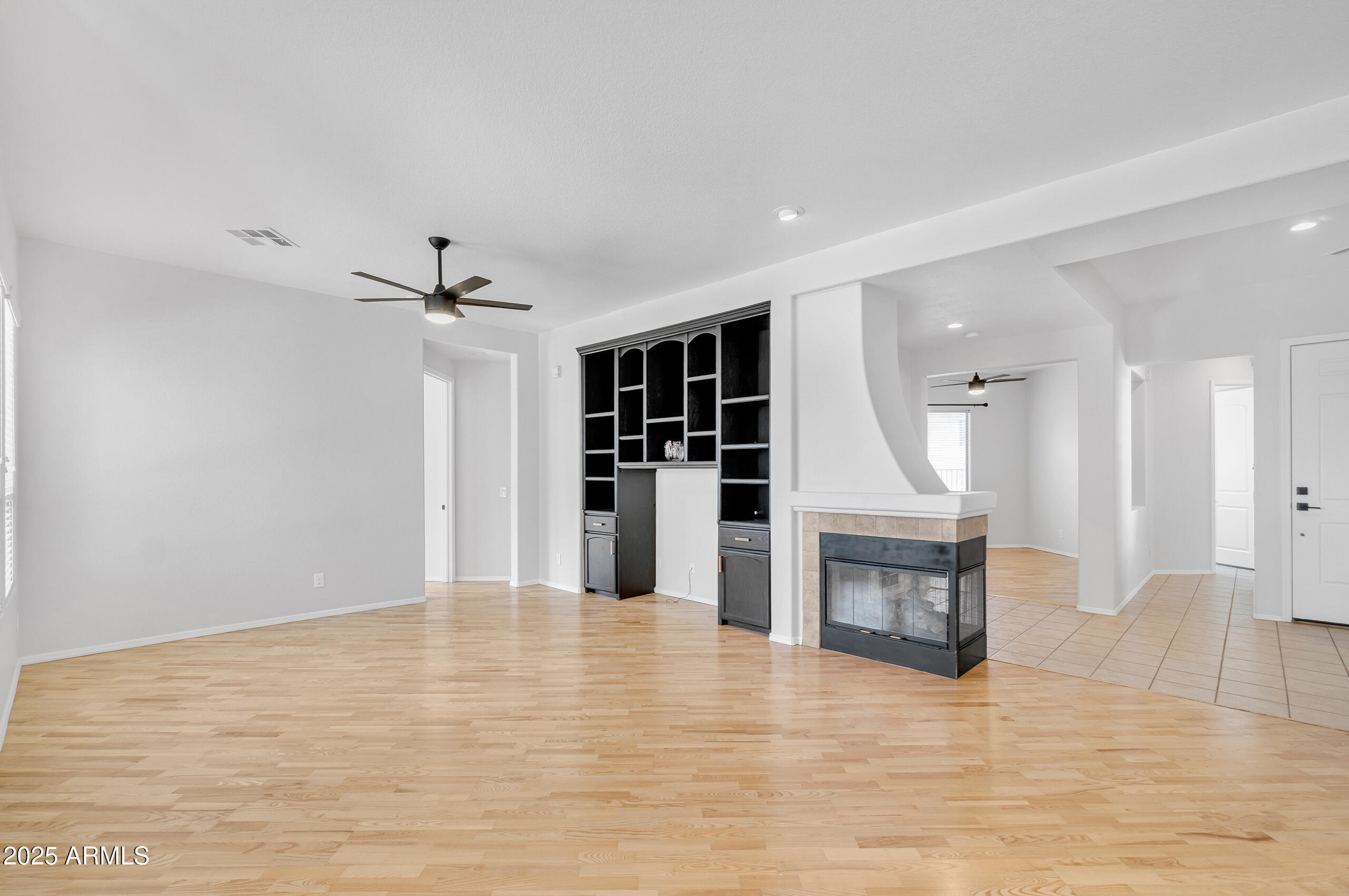 5312 S CITRUS Court