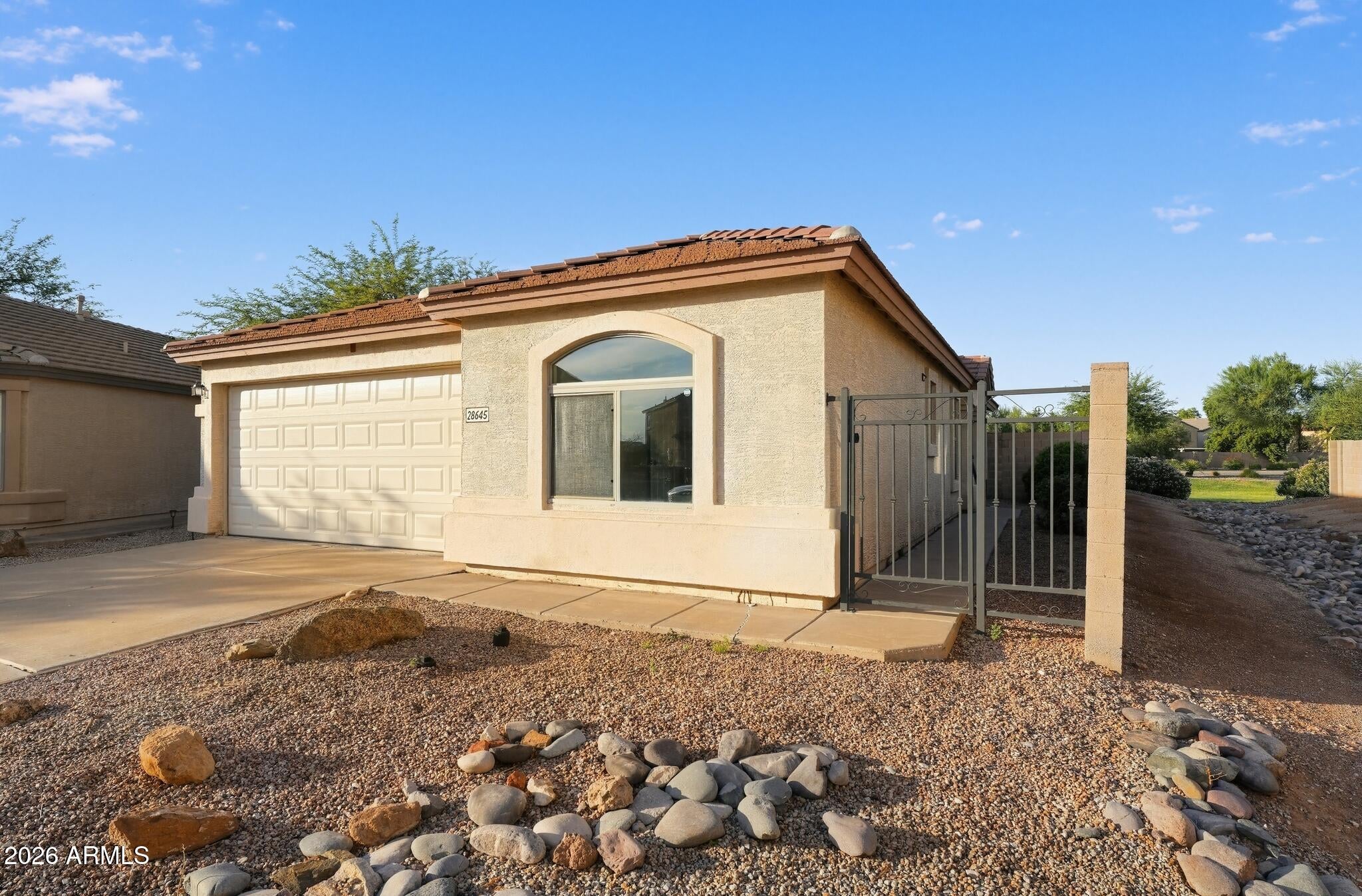 28645 N DOLOMITE Lane
