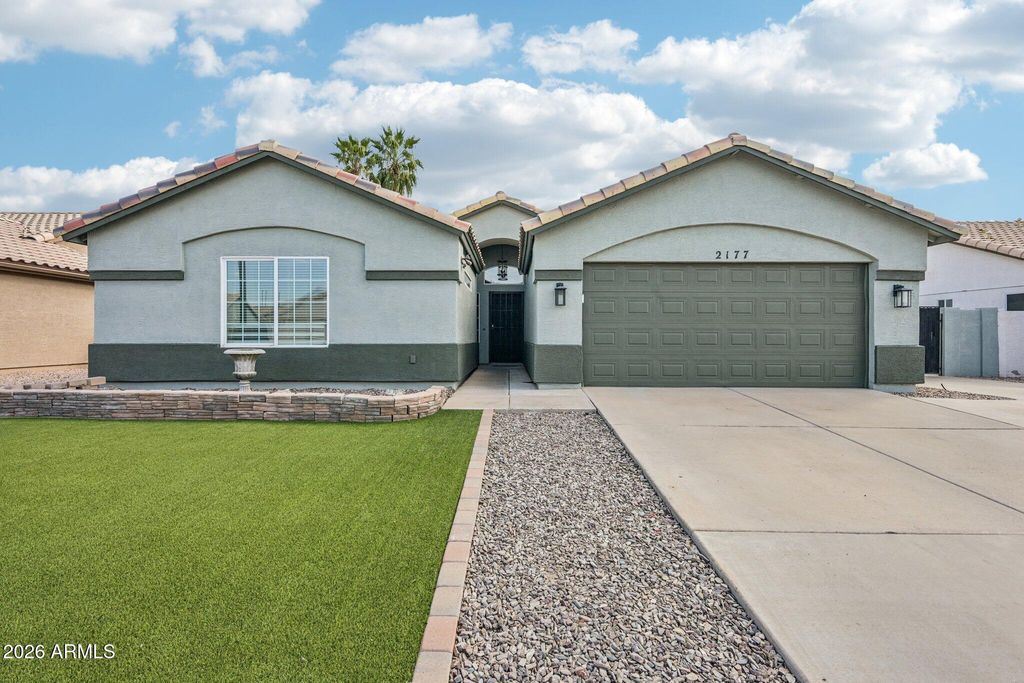 Photo of 2177 E Ranch Court, Gilbert, AZ 85296 (MLS # 6996423)