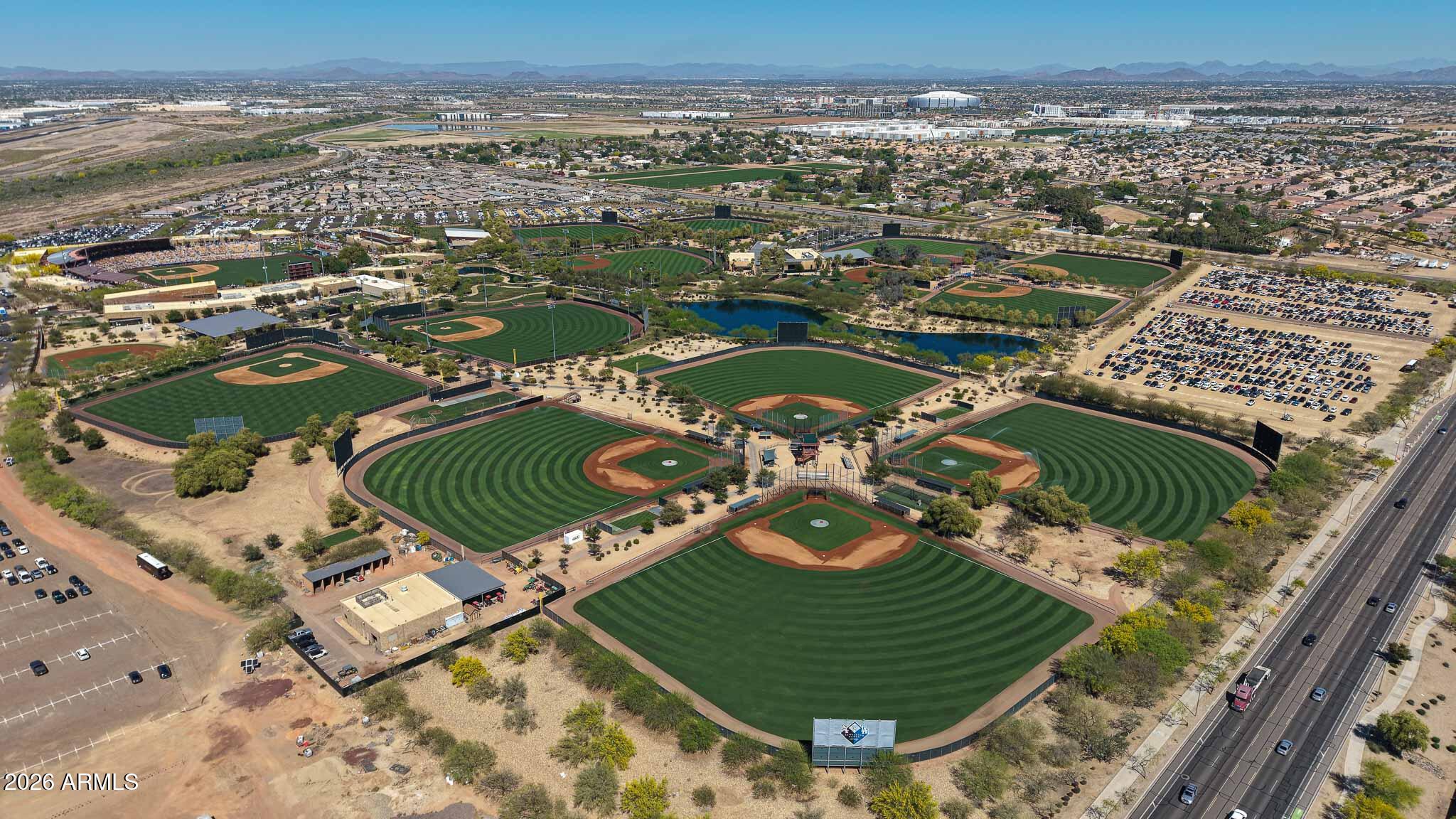 CAMELBACK FARMS - Residential