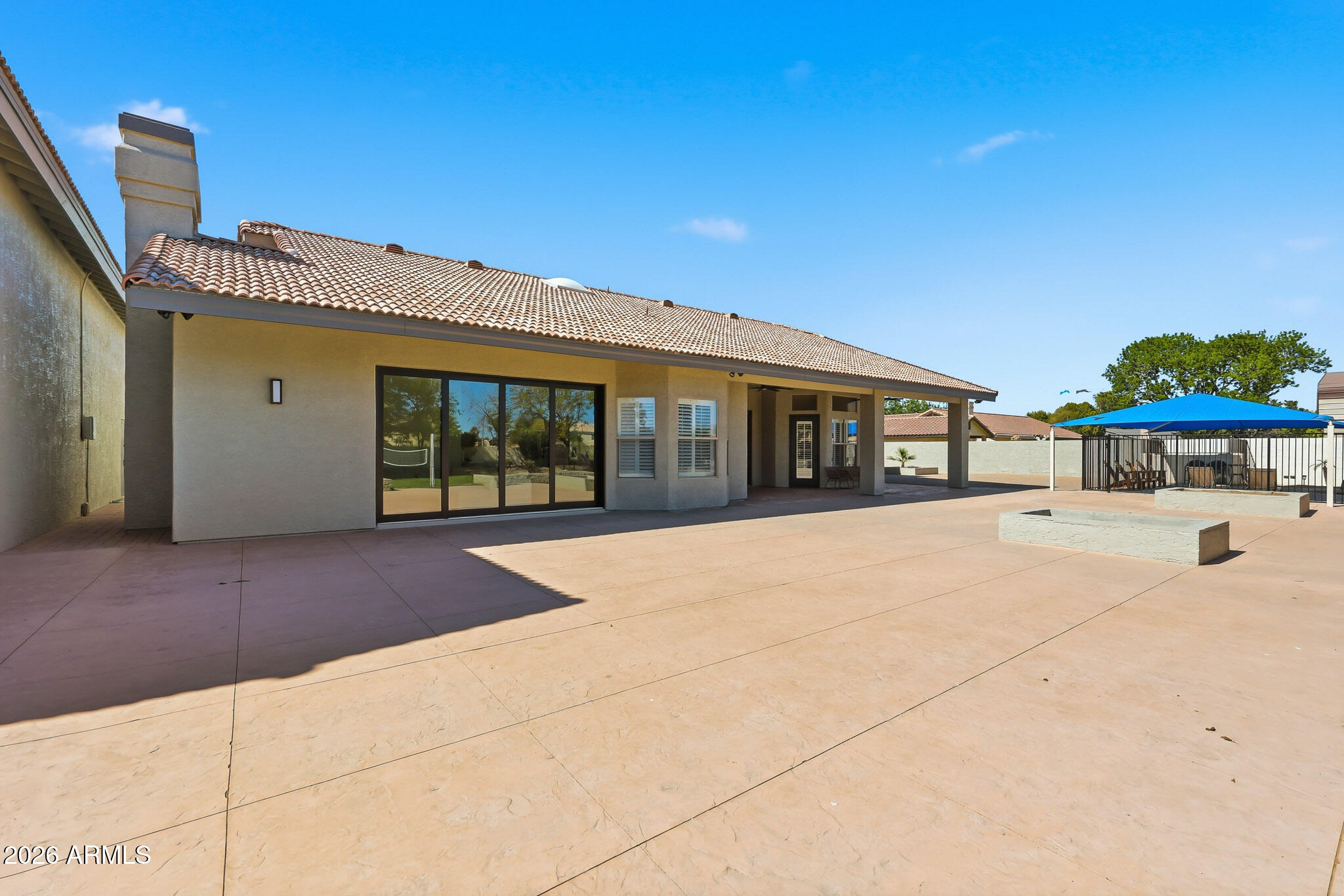 CAMELBACK FARMS - Residential