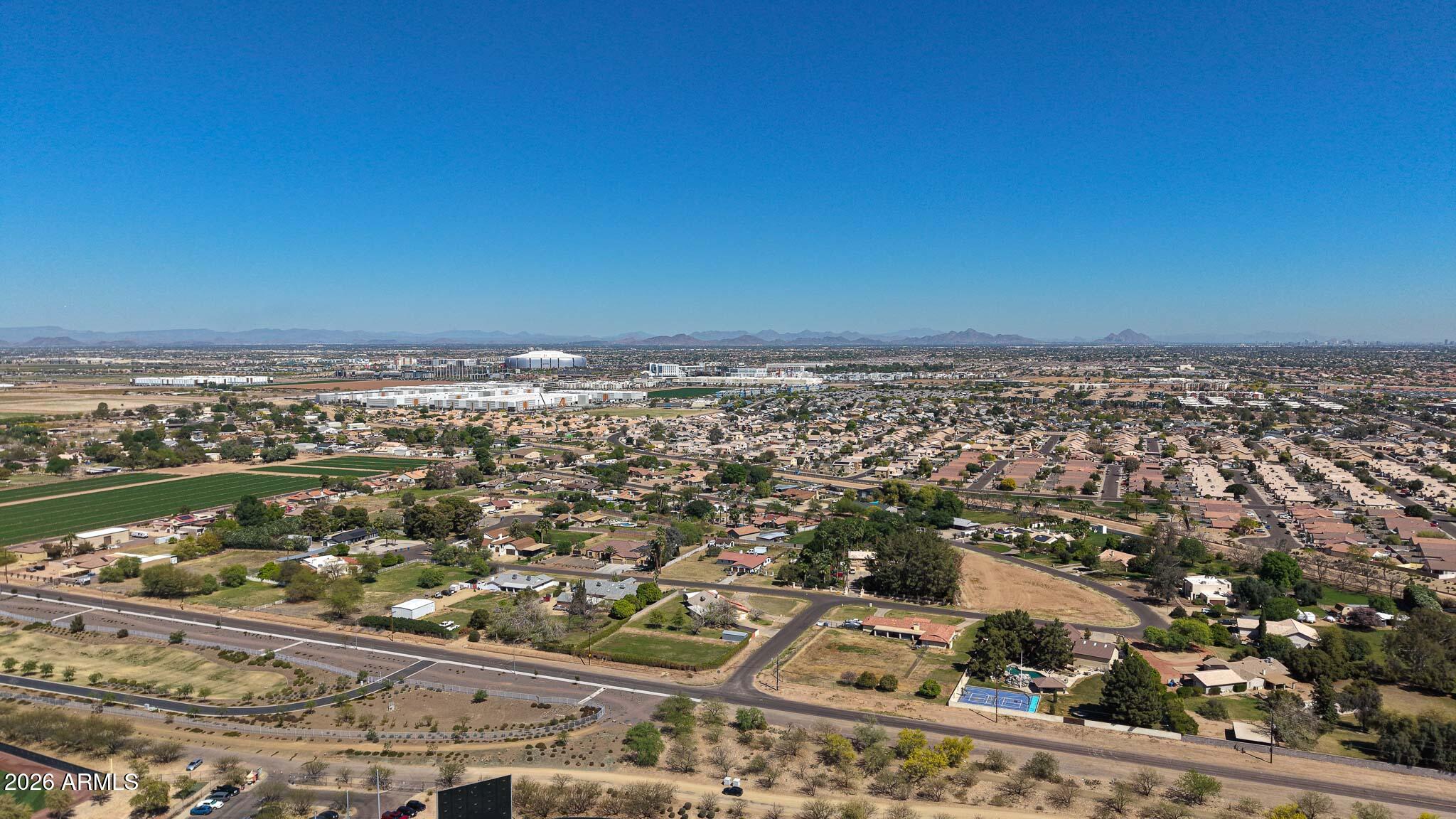CAMELBACK FARMS - Residential