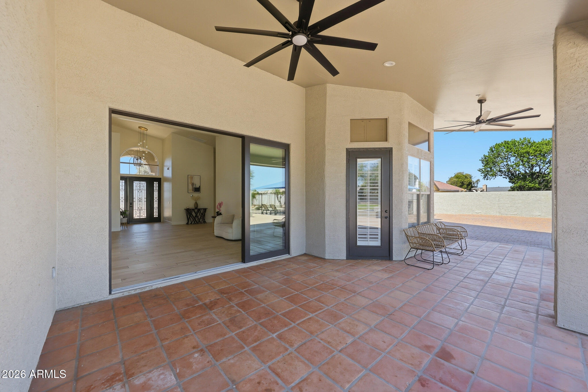 CAMELBACK FARMS - Residential