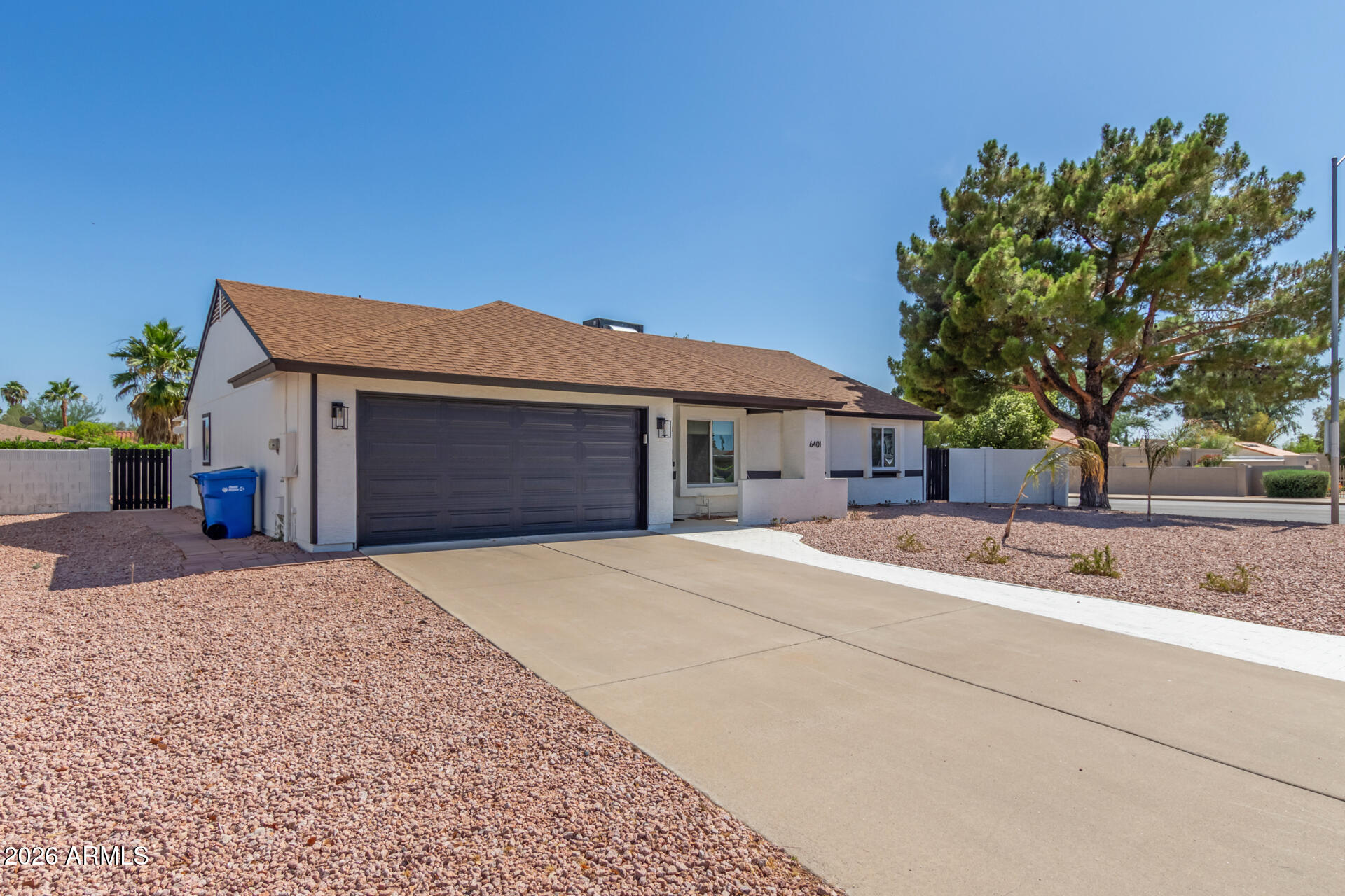 6401 E Kelton Lane