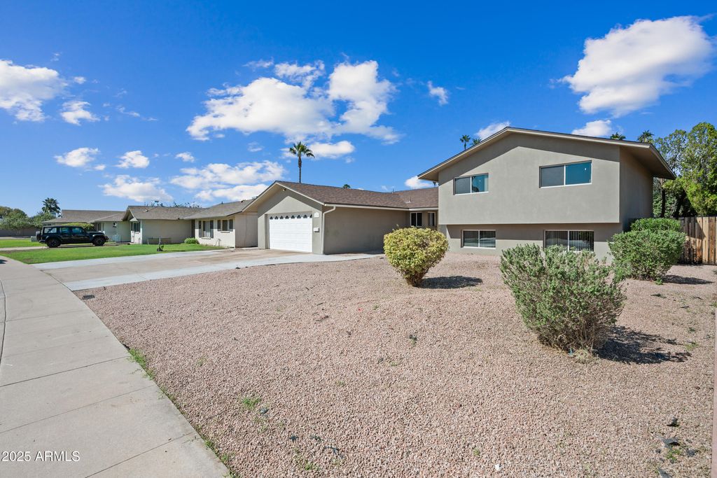Photo of 1720 E Hermosa Drive, Tempe, AZ 85282 (MLS # 6920697)