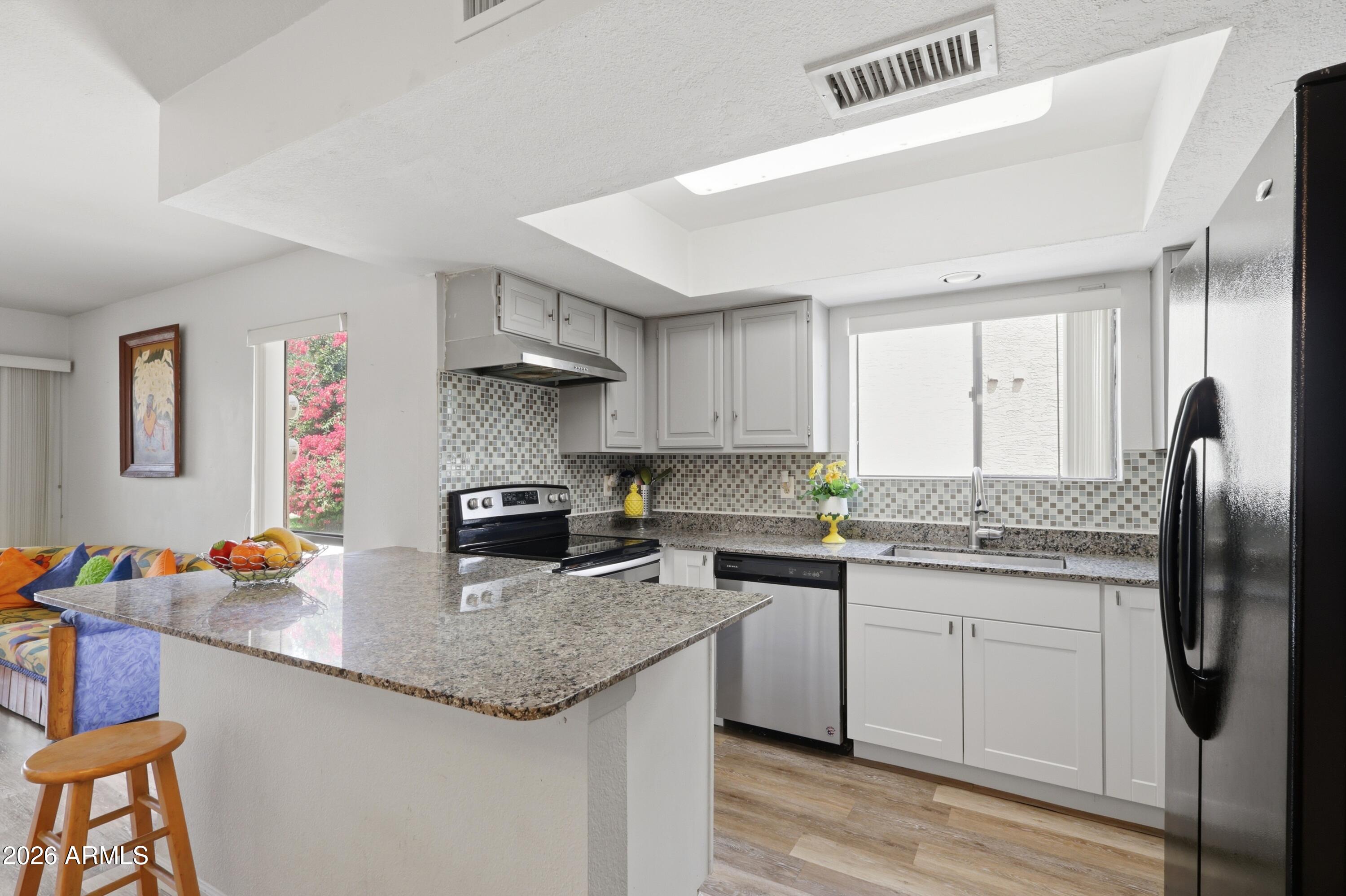 8651 E ROYAL PALM Road 133