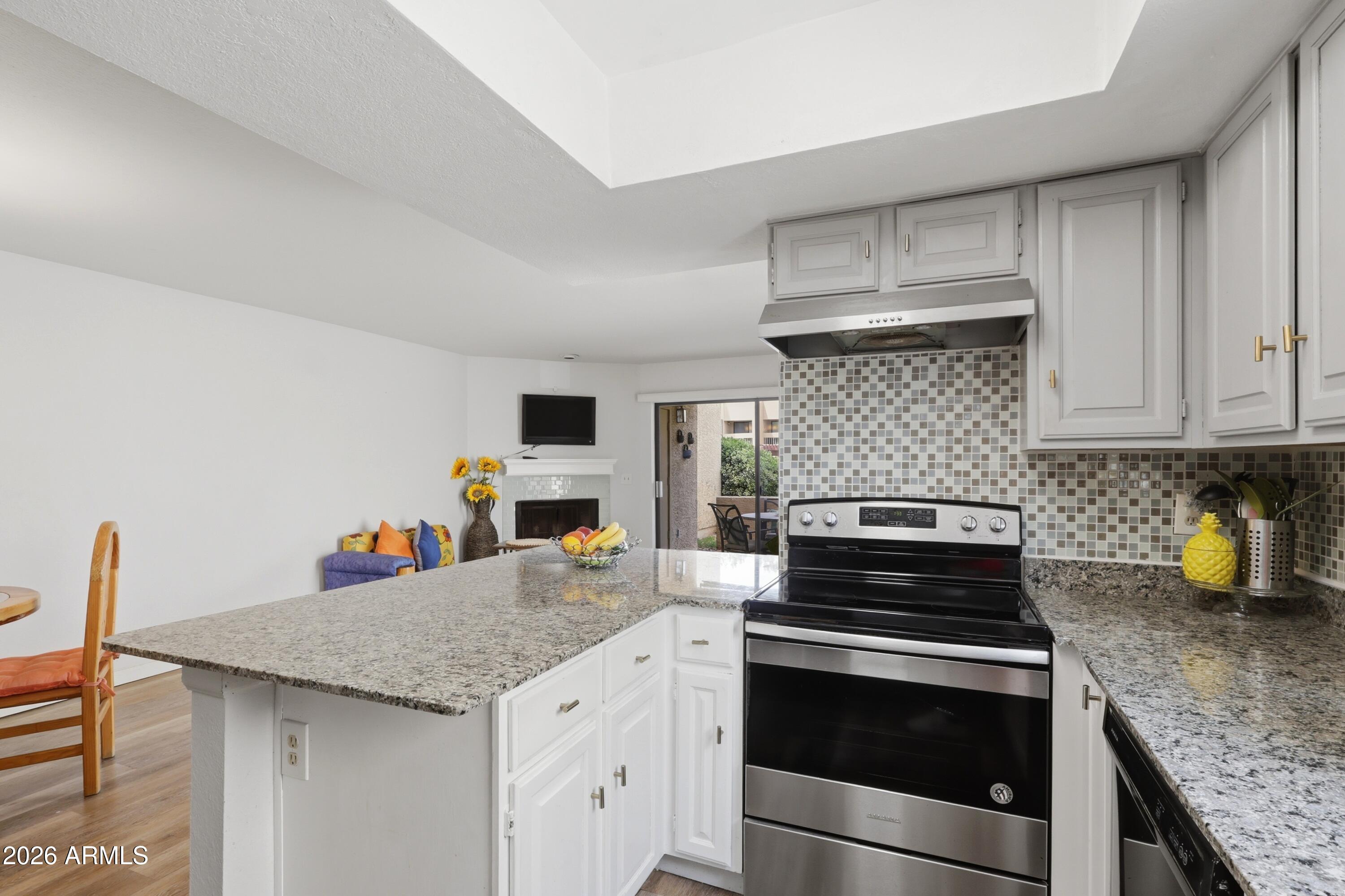 8651 E ROYAL PALM Road 133
