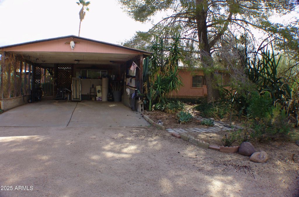 Photo of 31607 N 64th Street, Cave Creek, AZ 85331 (MLS # 6927330)