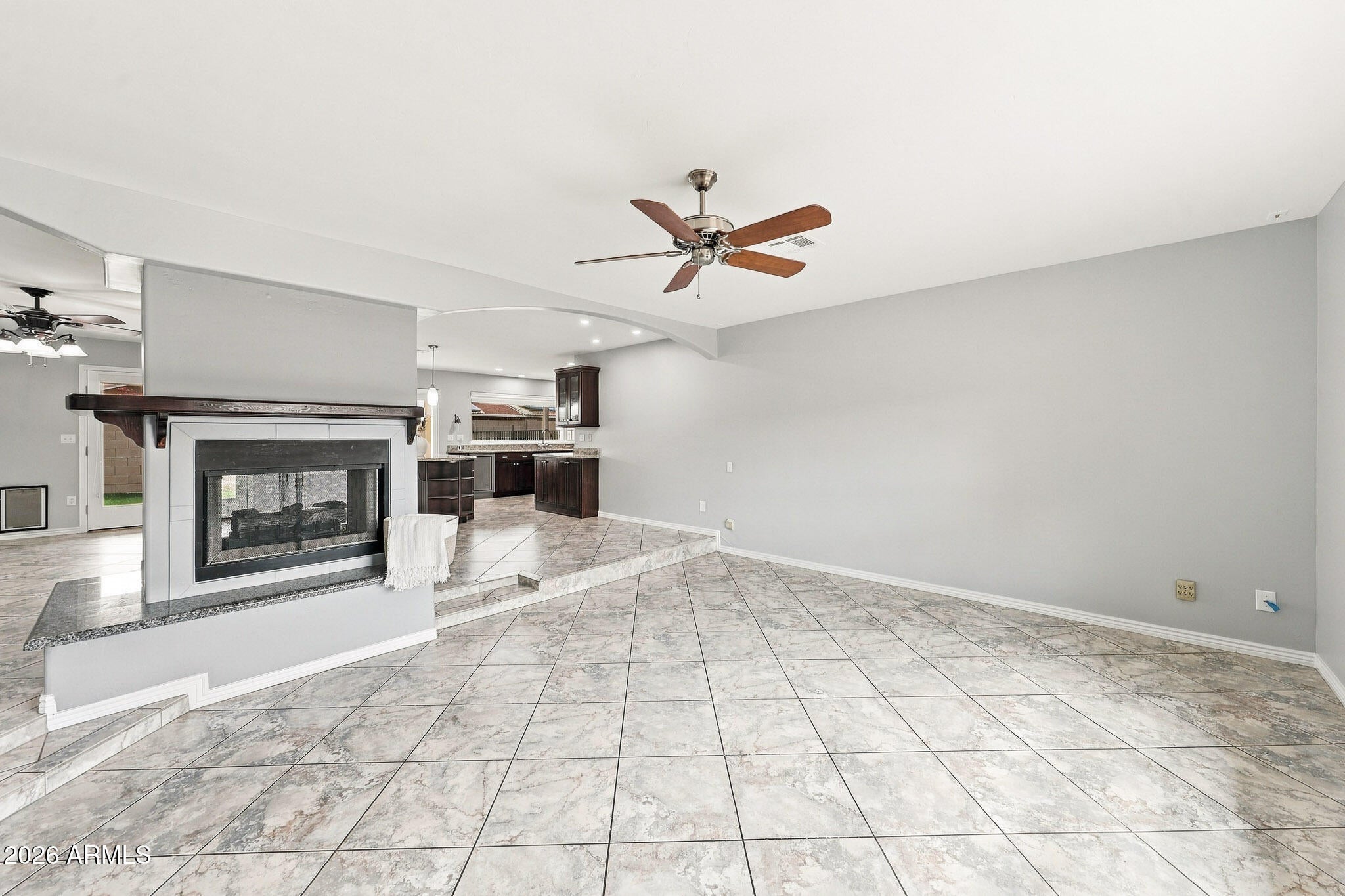 802 W CARIBBEAN Lane