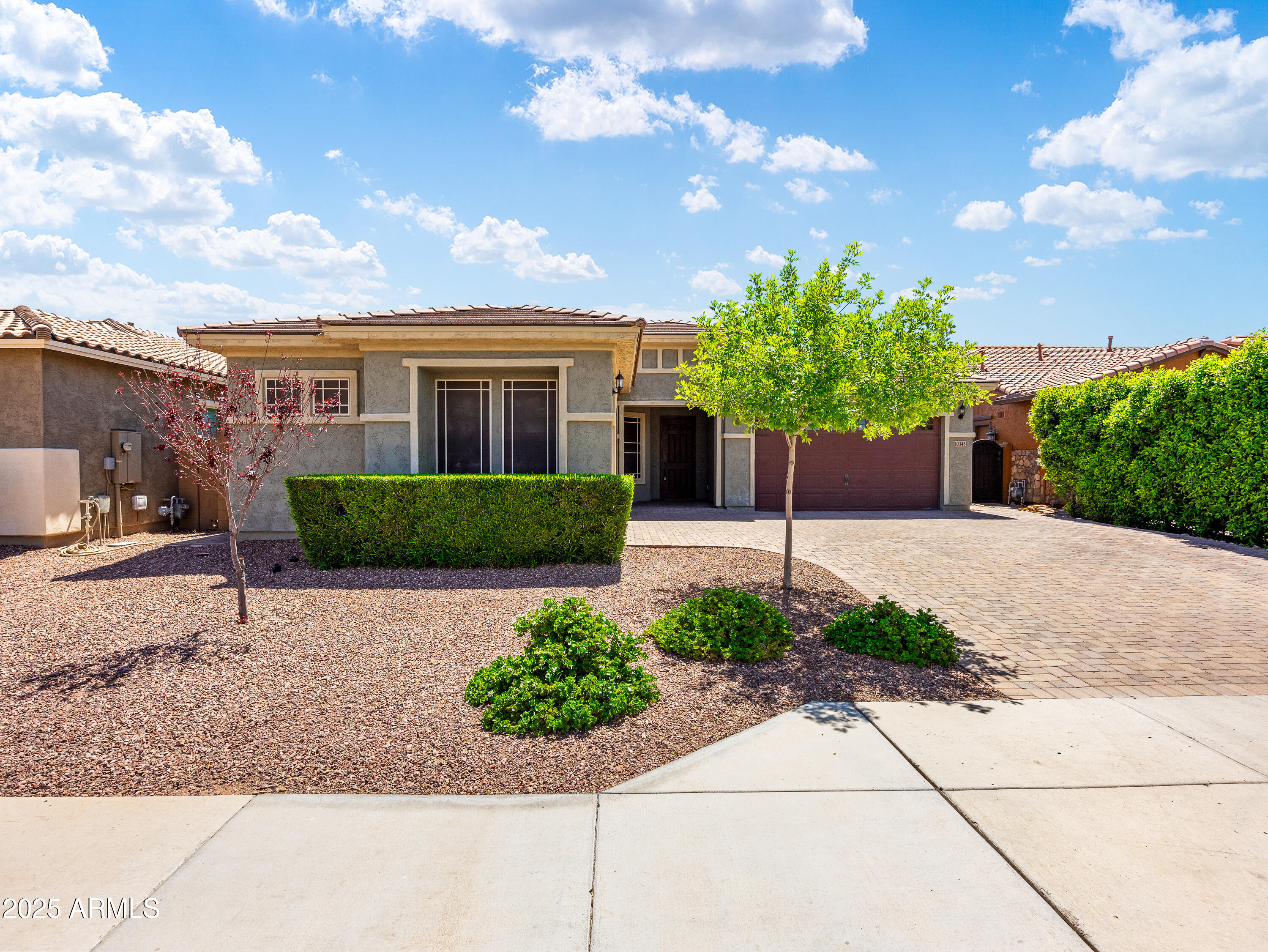 10345 W Fetlock Trail