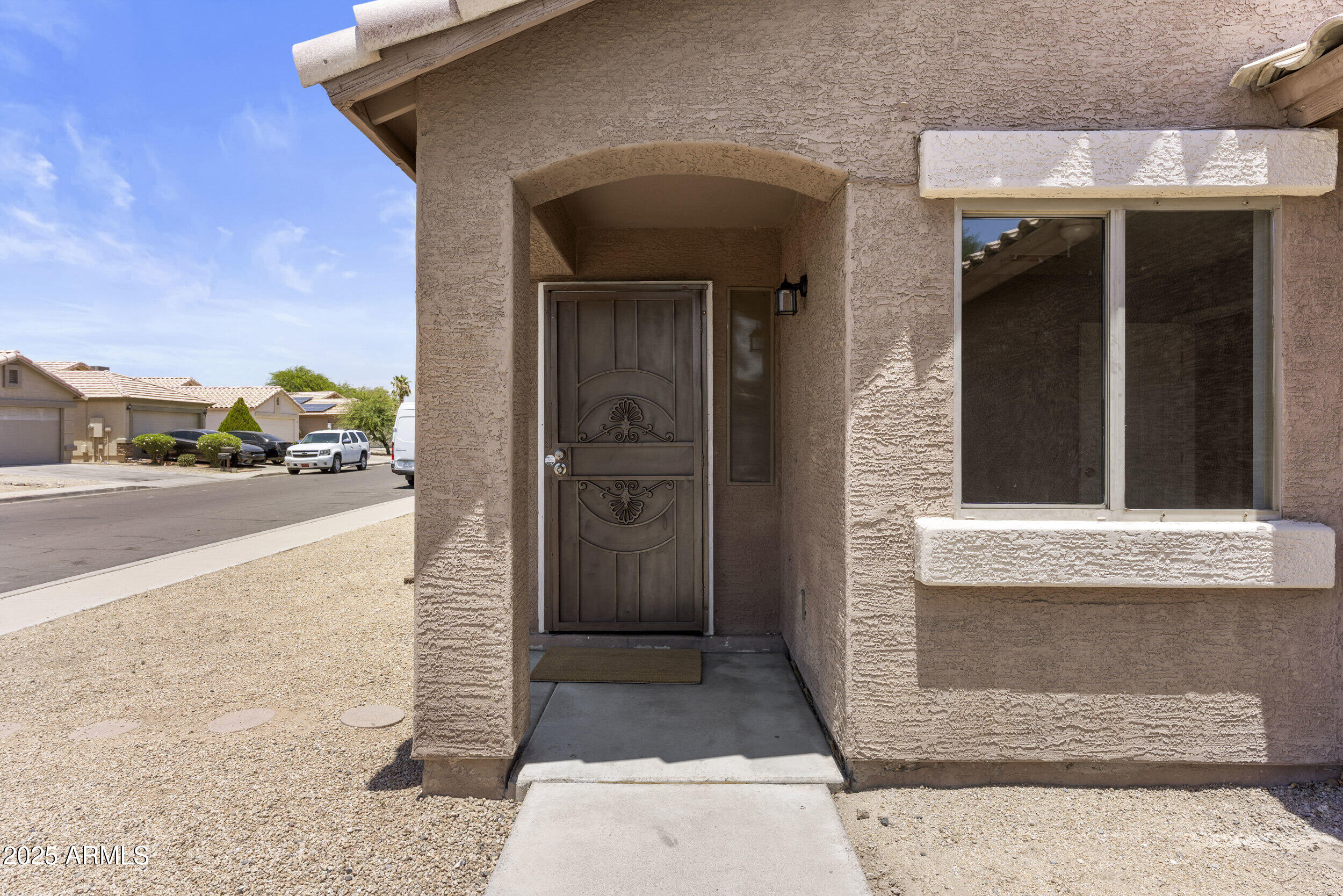 8344 W HIGHLAND Avenue
