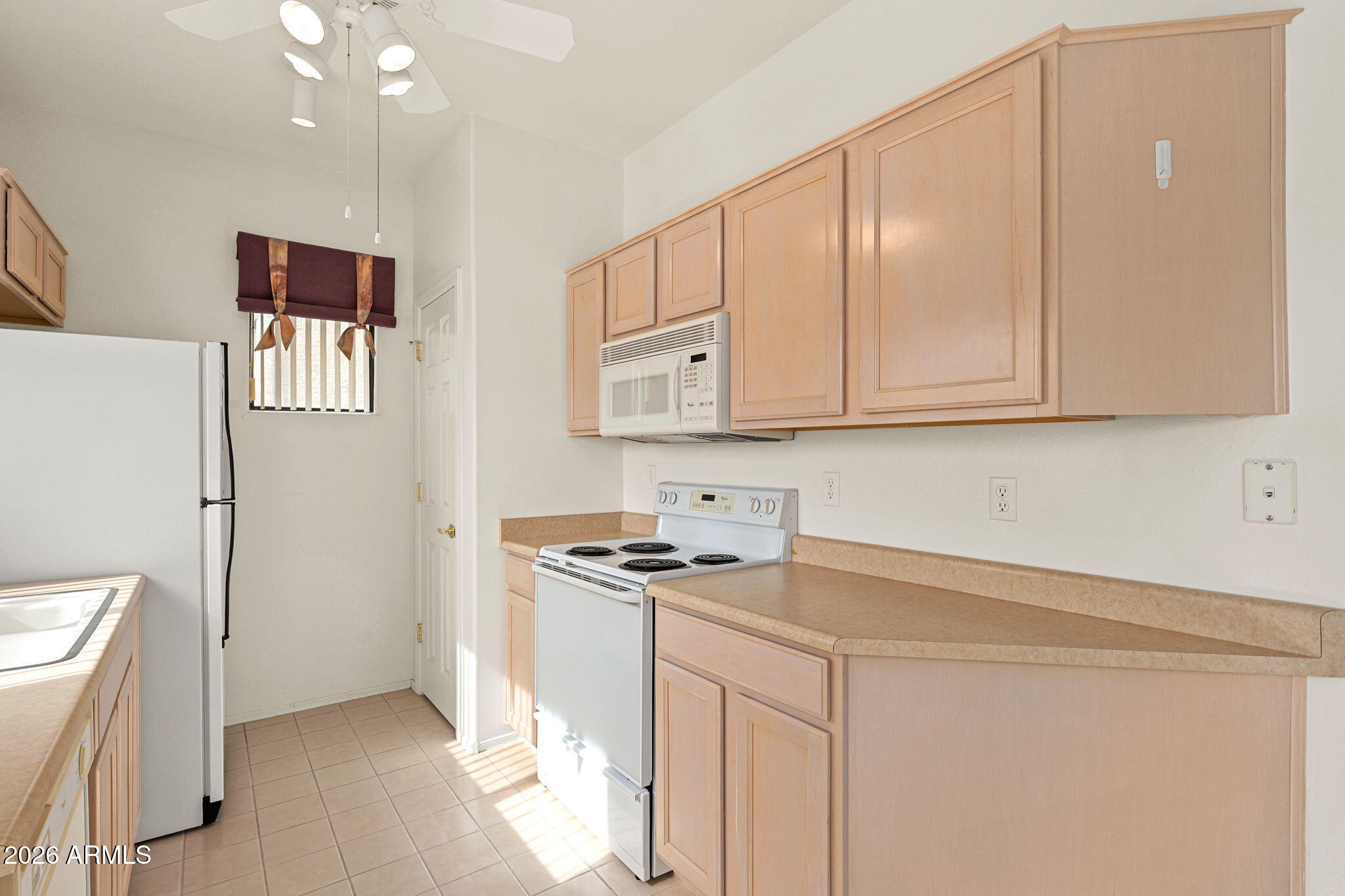 FOUR PEAKS A CONDOMINUM 3 - Residential