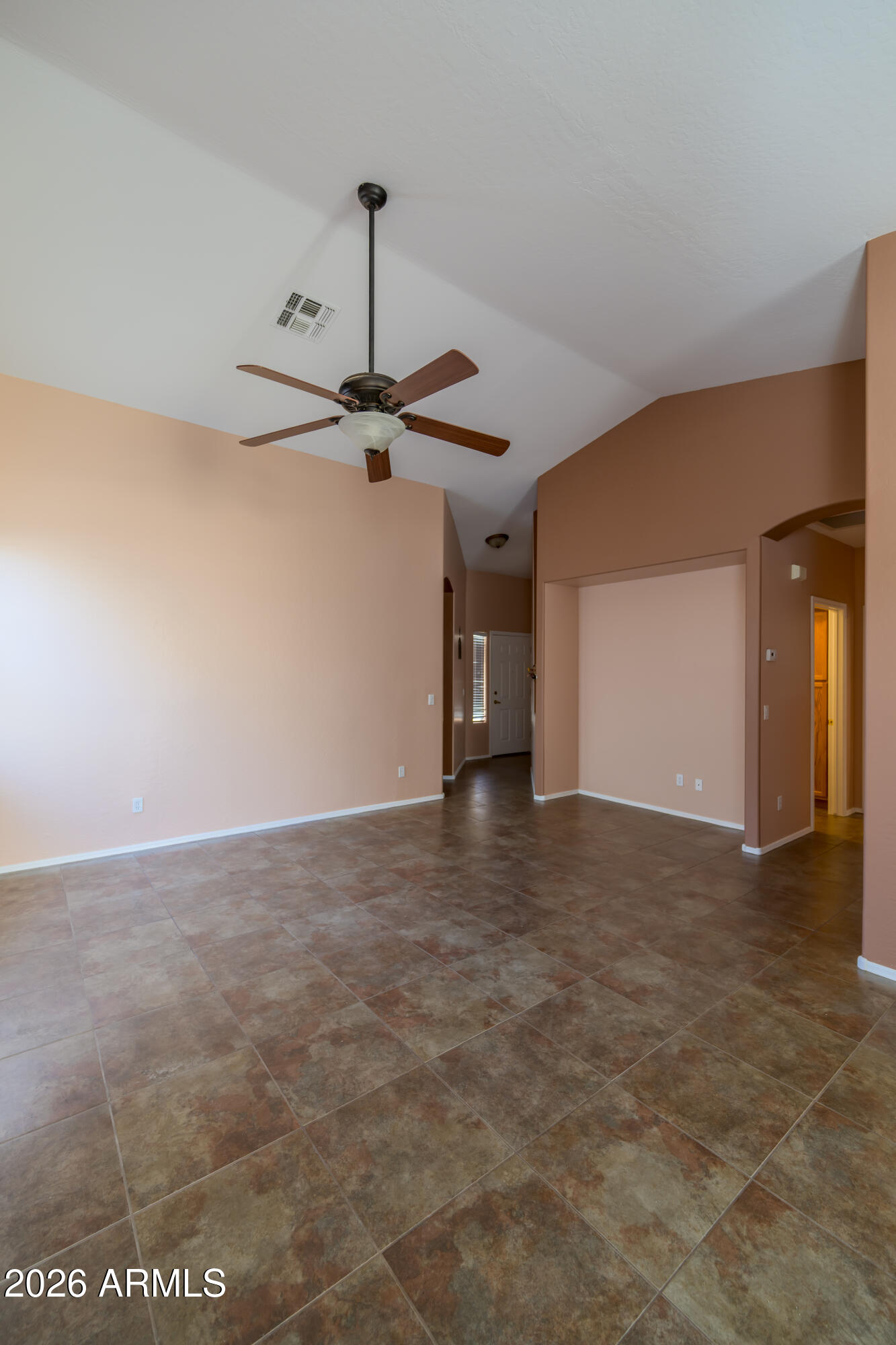 8820 E RAINIER Drive