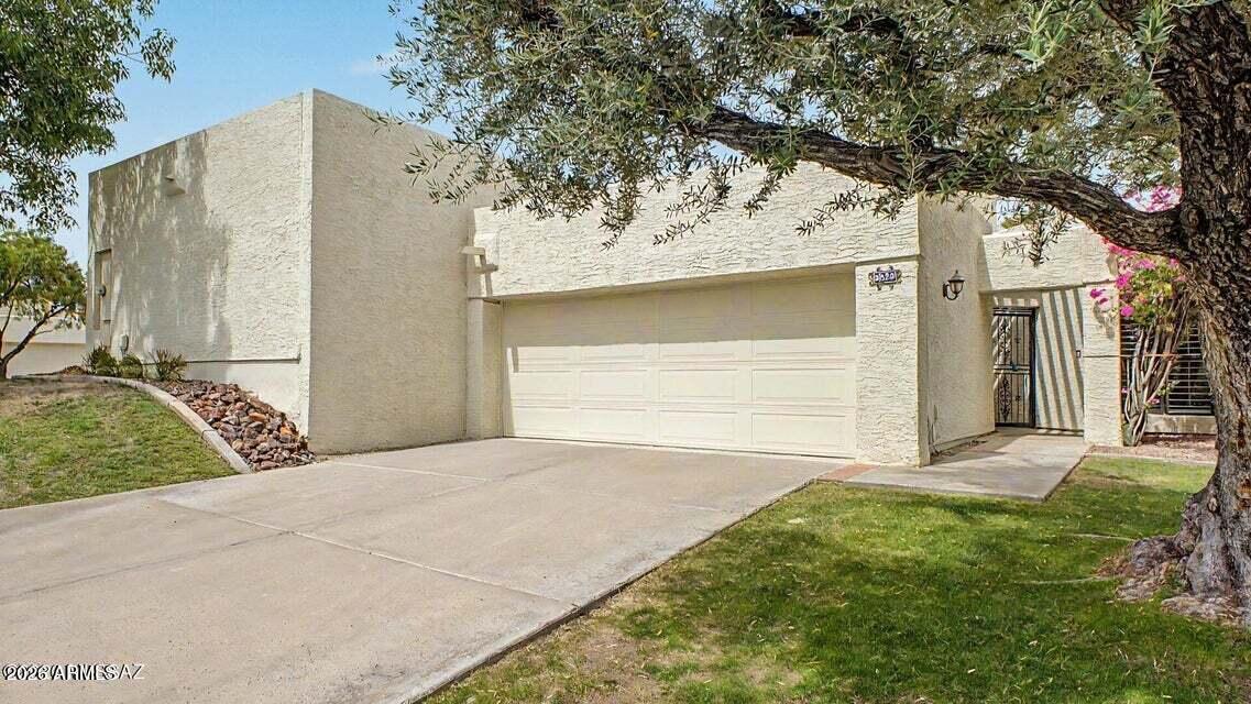 5829 N 24TH Place