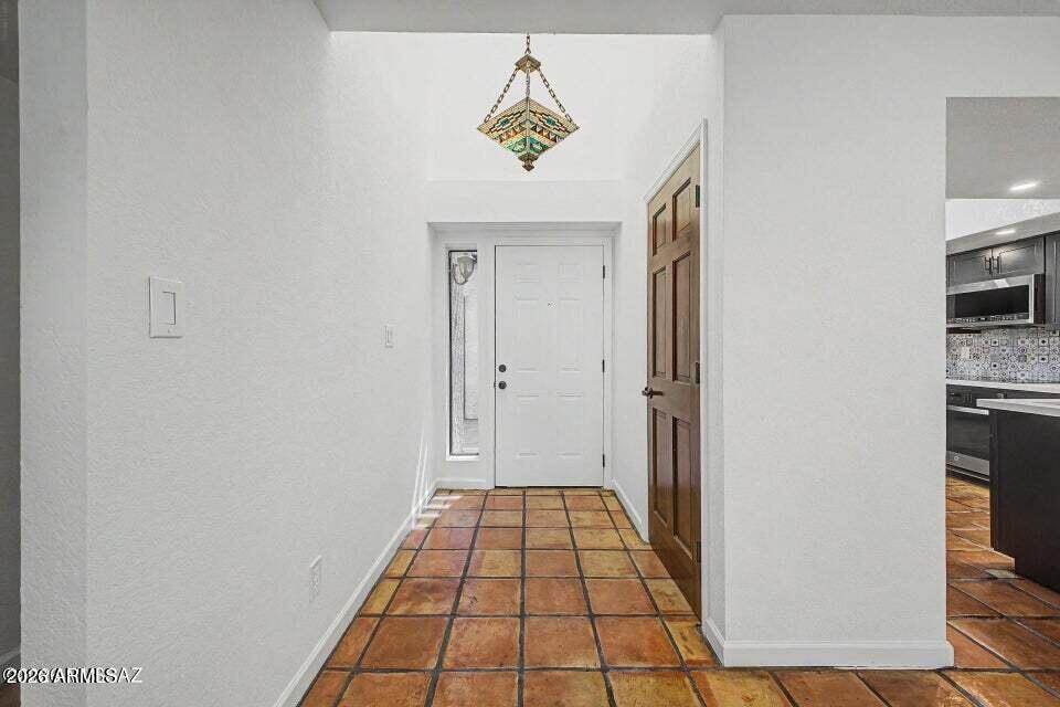 5829 N 24TH Place