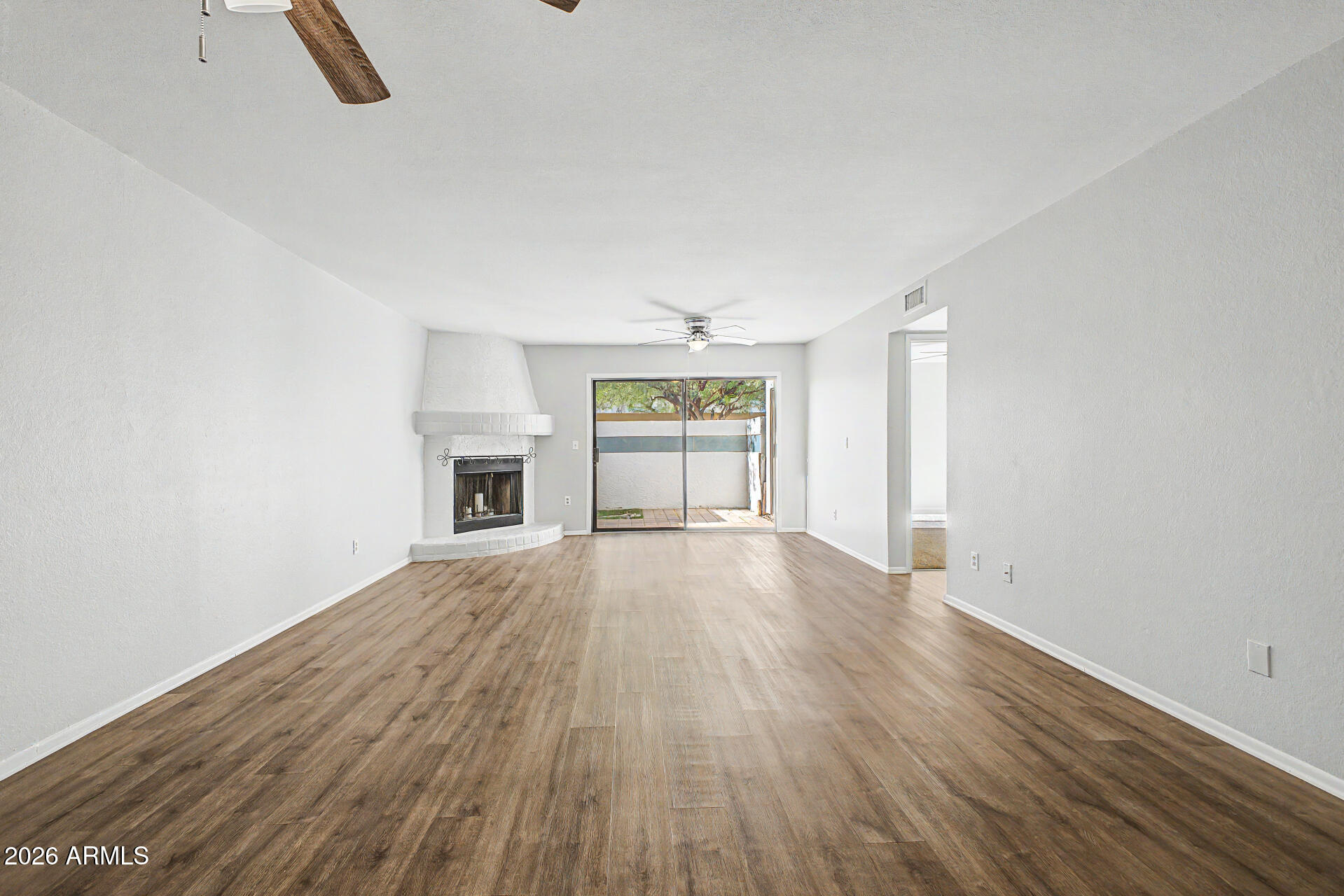 1326 E SUSAN Lane