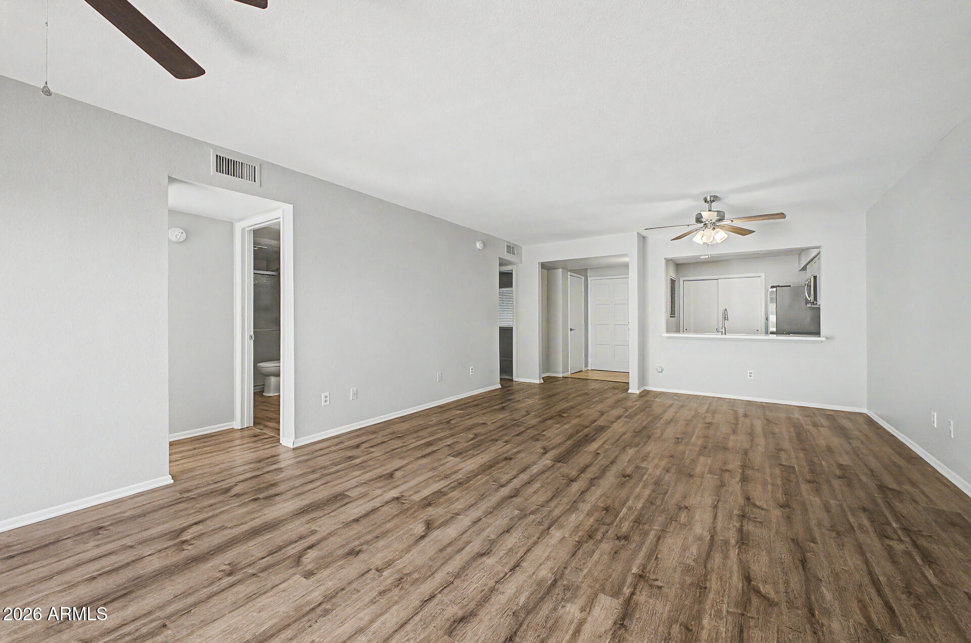 1326 E SUSAN Lane
