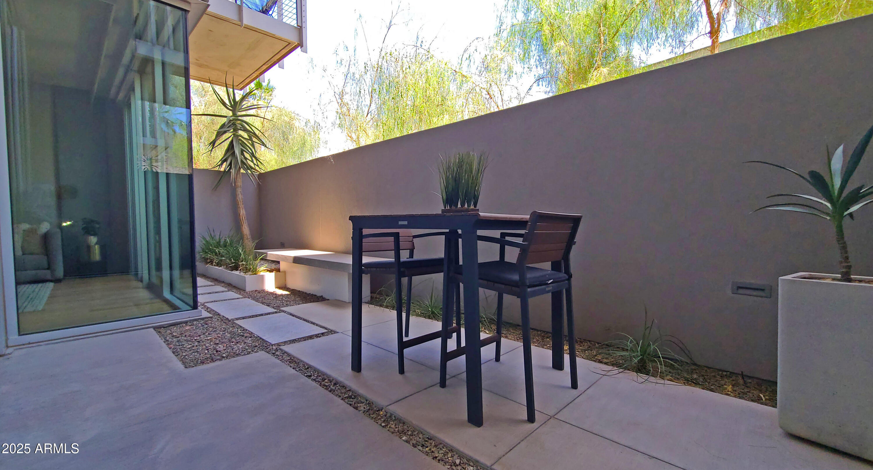 MOUNTAIN SHADOWS RESORT - CONDOMINIUM HOTEL - Residential
