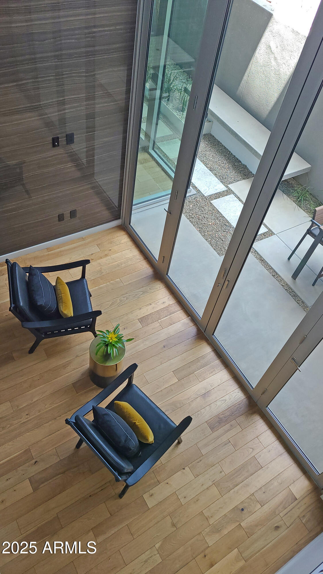 MOUNTAIN SHADOWS RESORT - CONDOMINIUM HOTEL - Residential