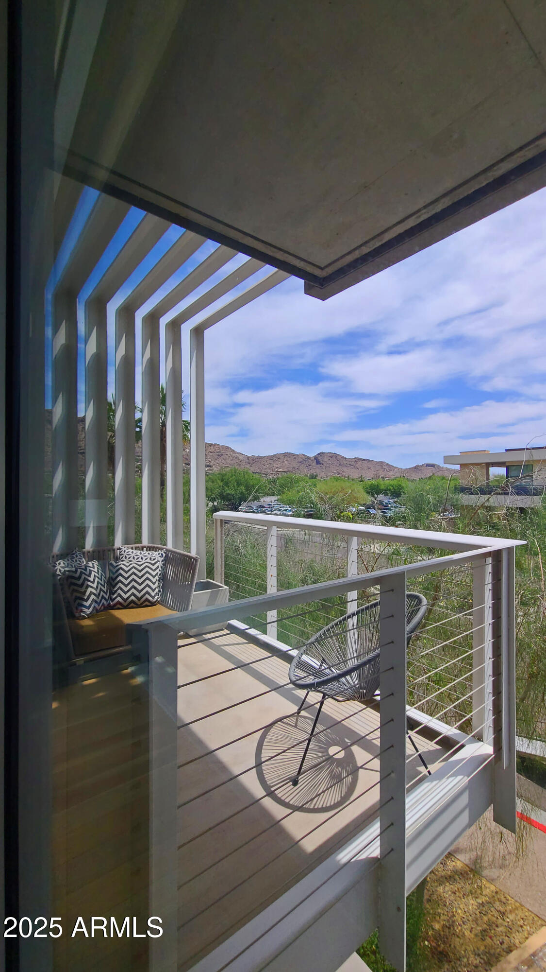 MOUNTAIN SHADOWS RESORT - CONDOMINIUM HOTEL - Residential