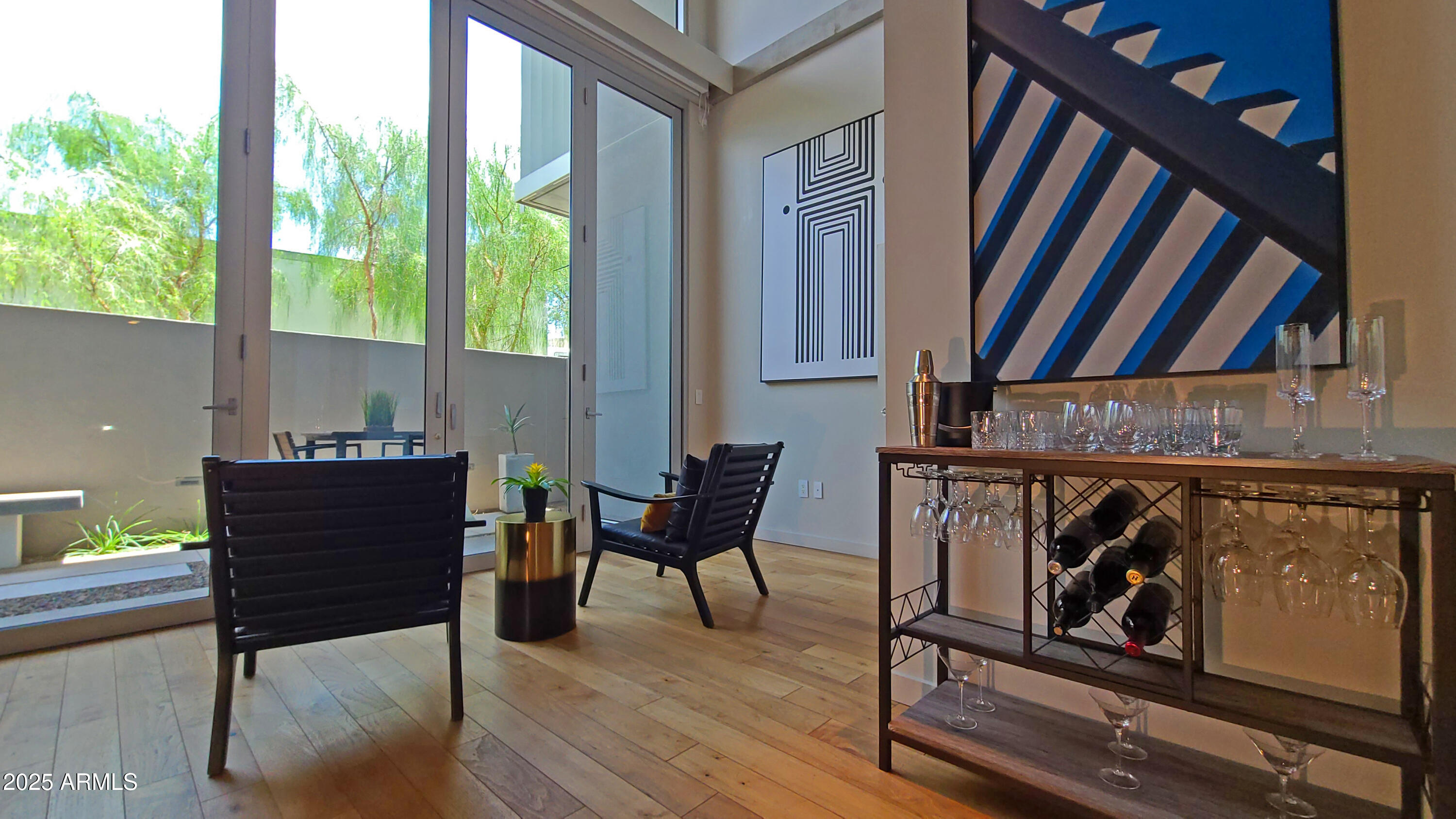 5455 E LINCOLN Drive 1004