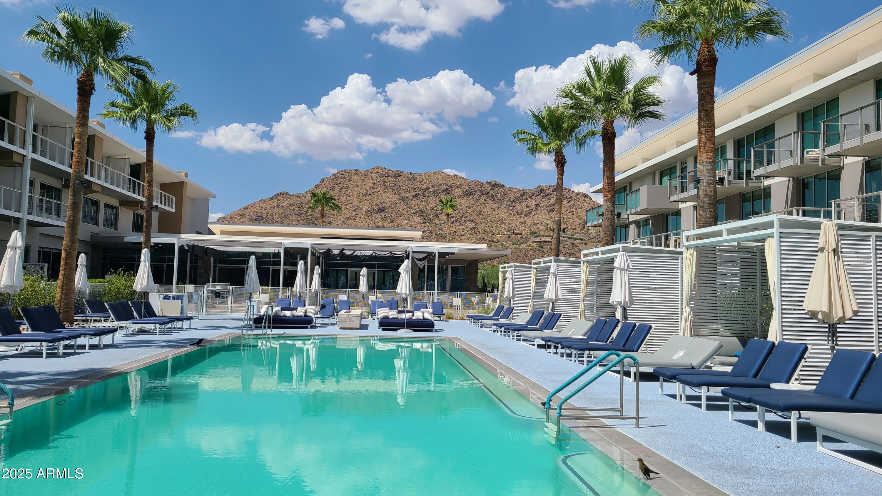 MOUNTAIN SHADOWS RESORT - CONDOMINIUM HOTEL - Residential