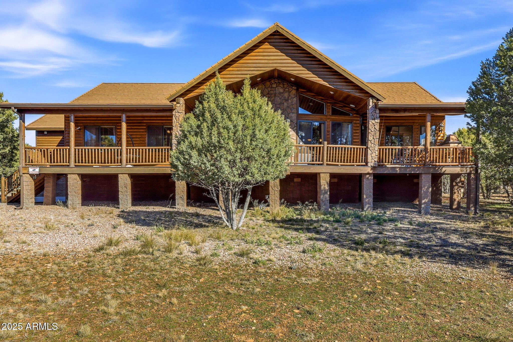 2276 THUNDERBIRD Way