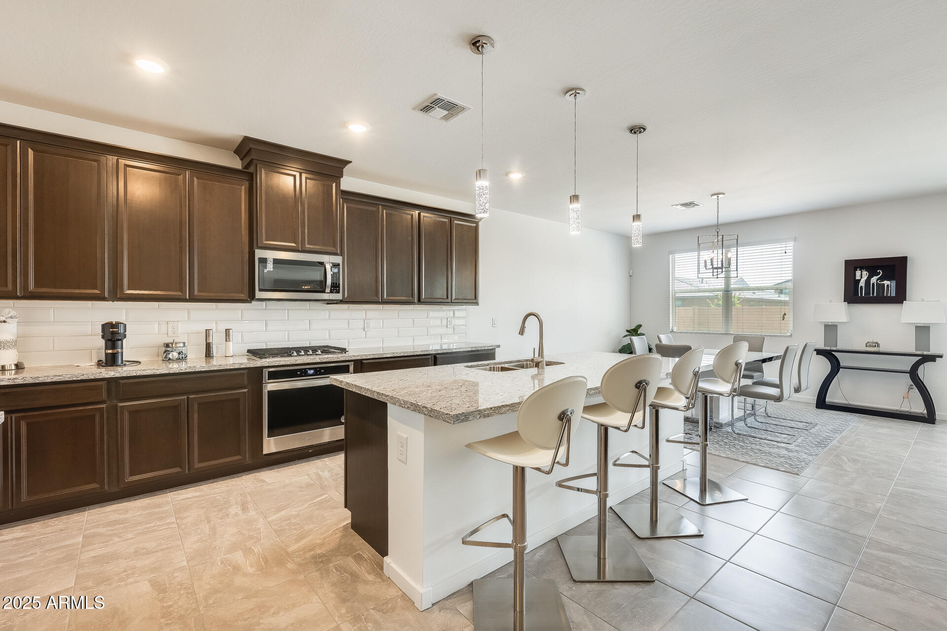 14129 W OLD OAK Lane