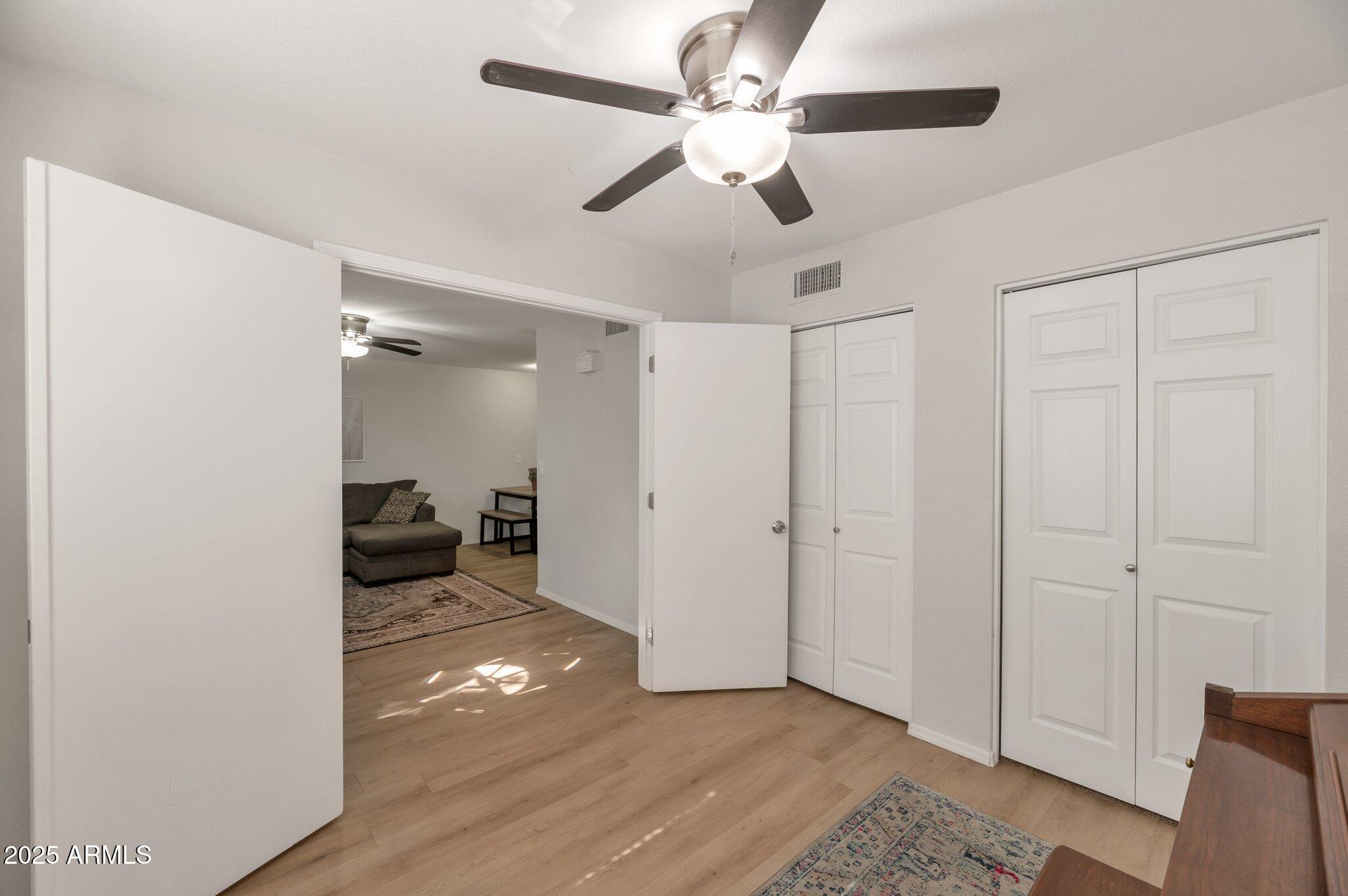 2301 E UNIVERSITY Drive 256