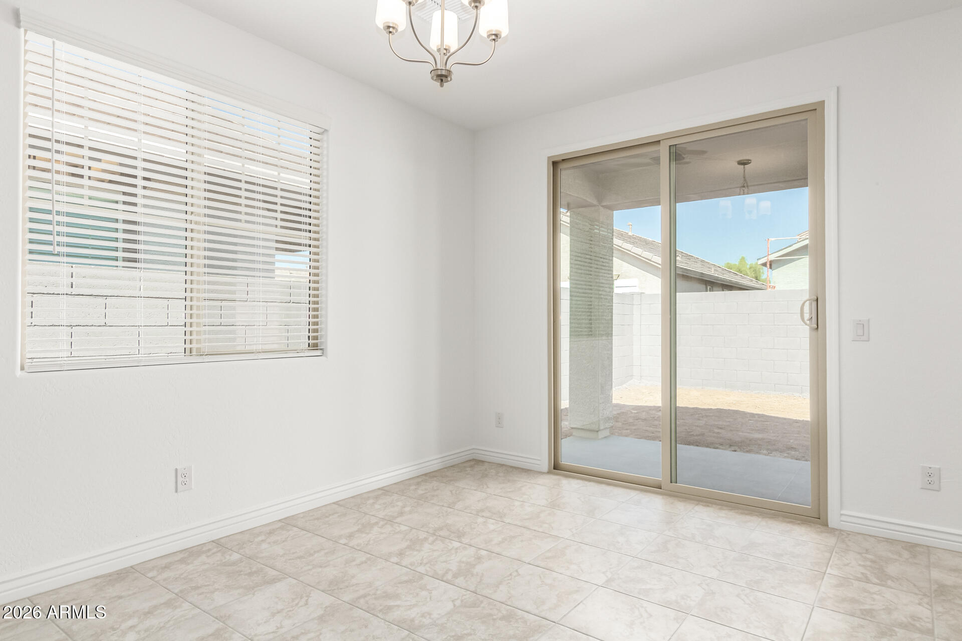 10162 W AMELIA Avenue