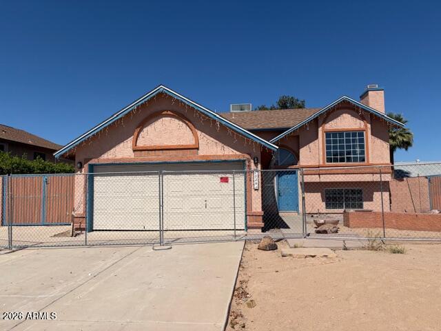 7615 W TURQUOISE Avenue