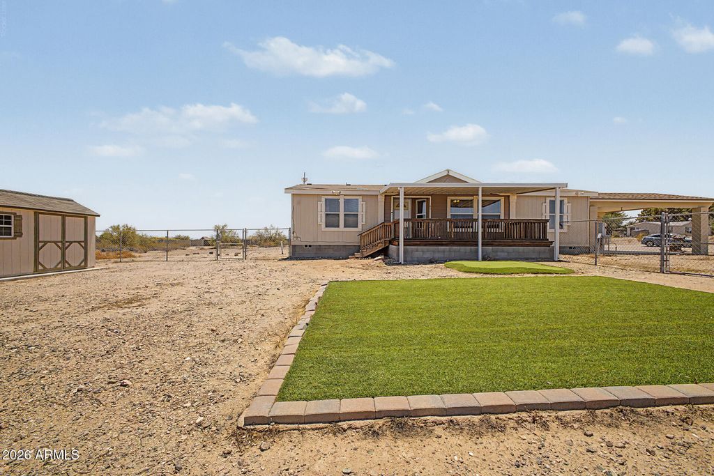 Photo of 41 N 350th Avenue, Tonopah, AZ 85354 (MLS # 7043470)