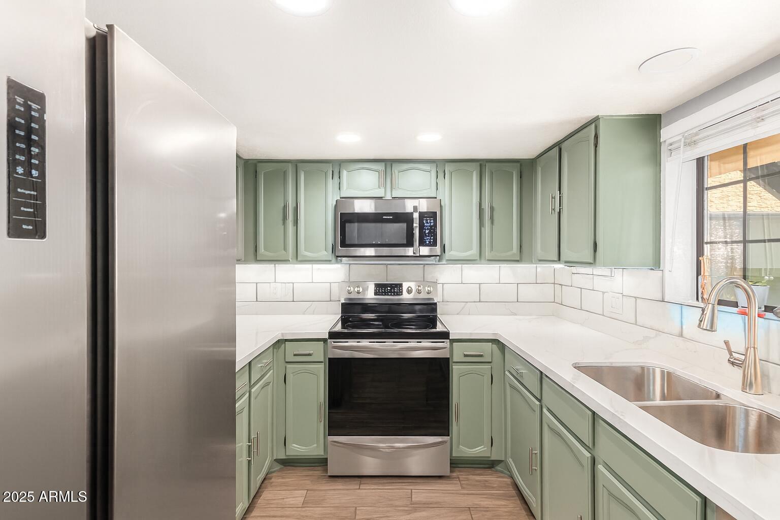 8214 N 21ST Drive A104