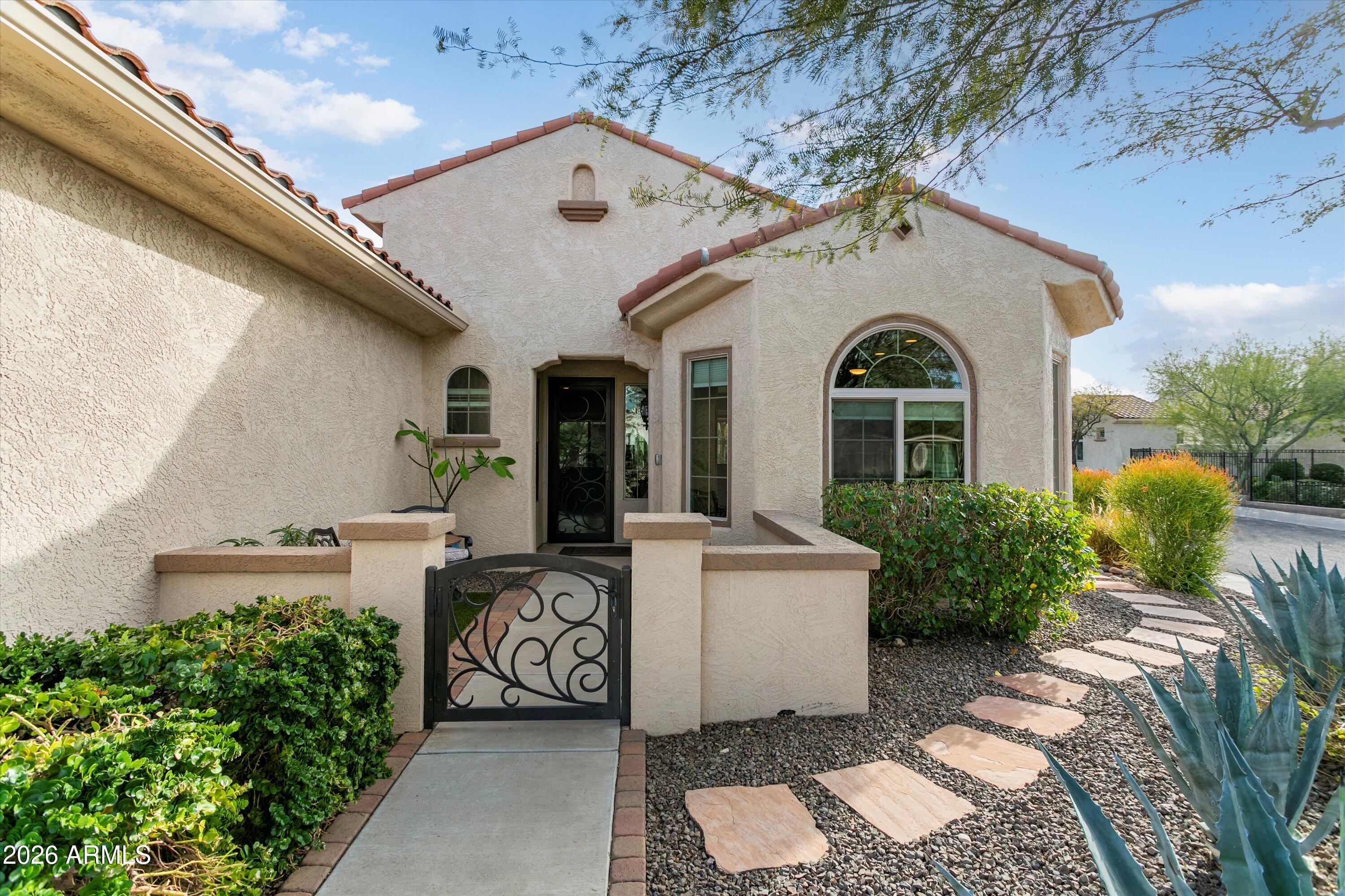 26847 W POTTER Drive