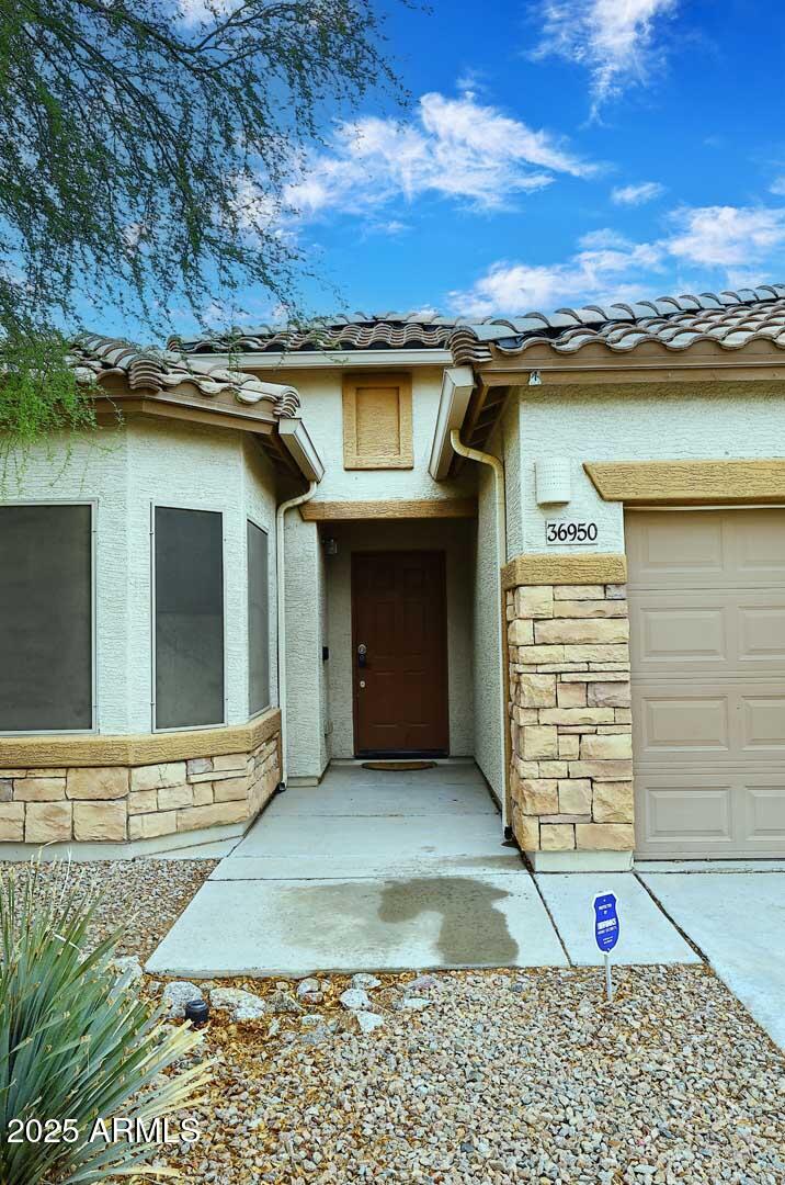 36950 W MONDRAGONE Lane
