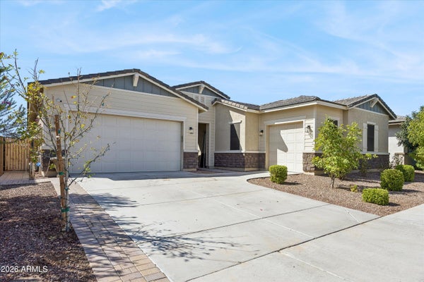 18229 W READE AVE, LITCHFIELD PARK, AZ 85340 - Image cfa9fa5501deeae4a55696c5aecb5778/522859928