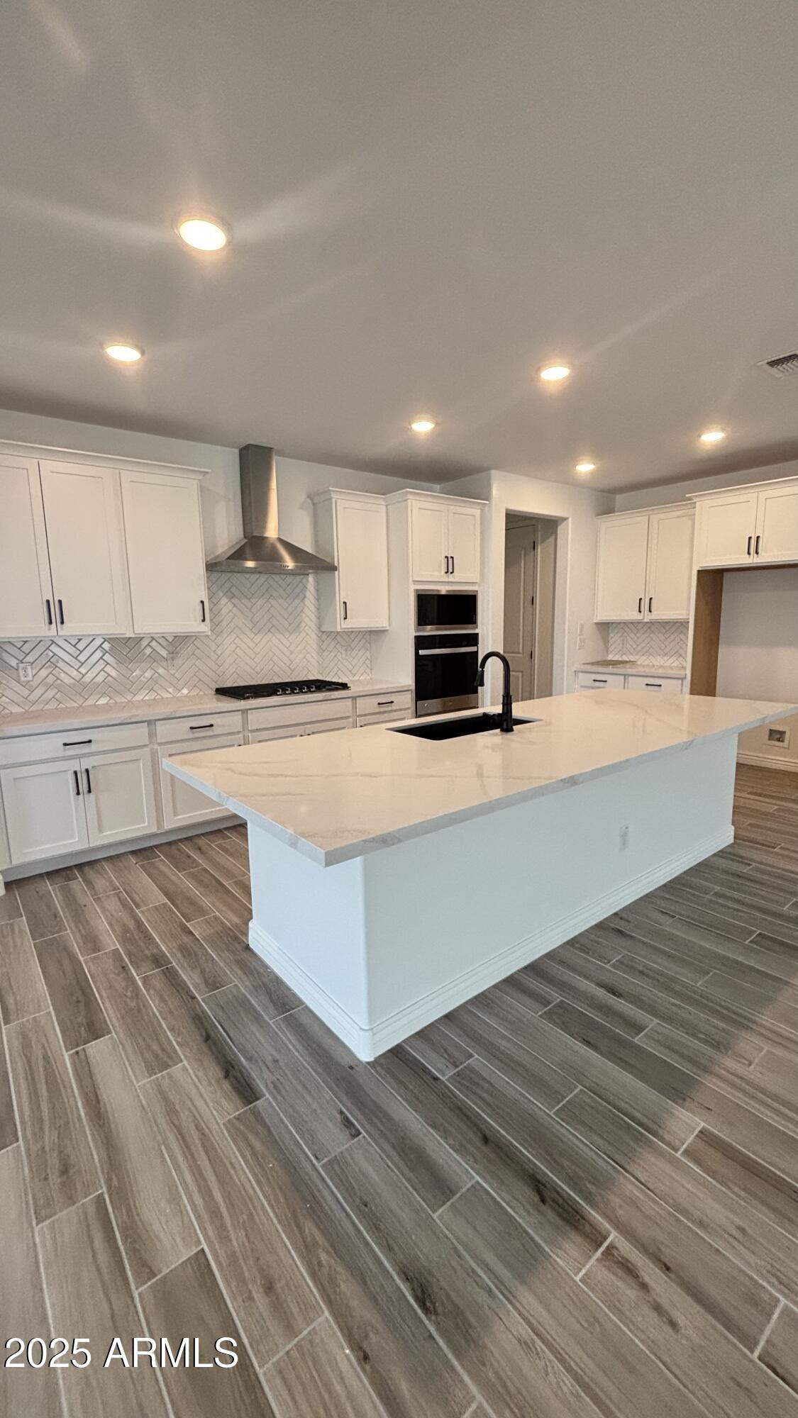 14742 W LARIAT Lane