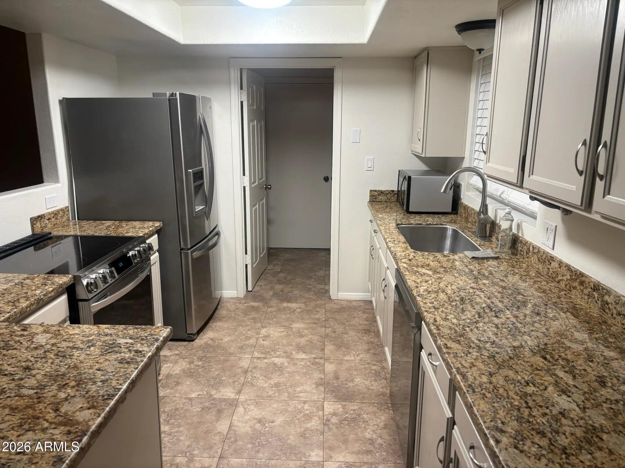 1735 N PLATINA Circle