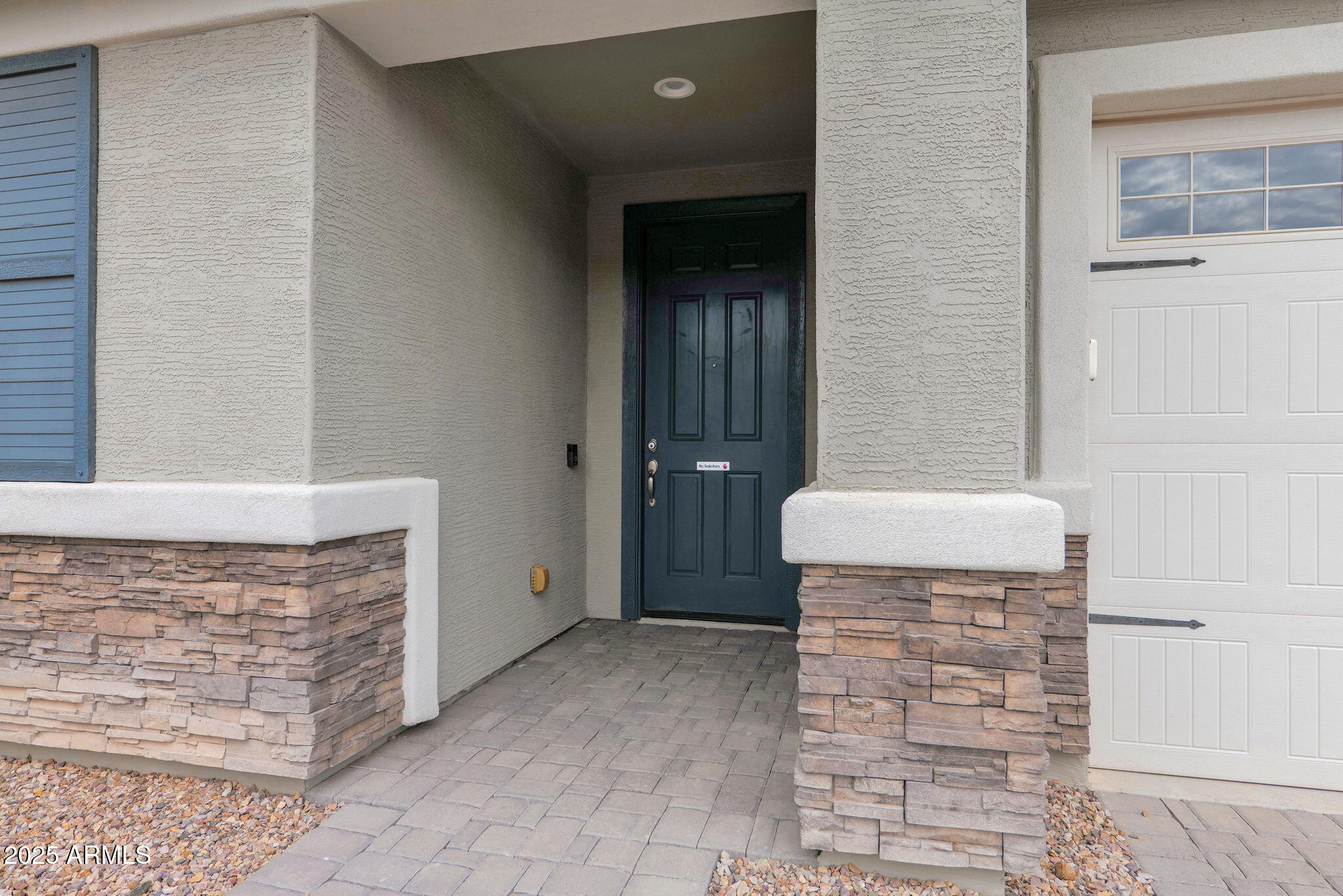 24135 N CORN Circle