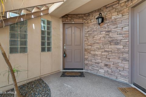 3235 E CAMELBACK Road 124 Phoenix AZ 85018
